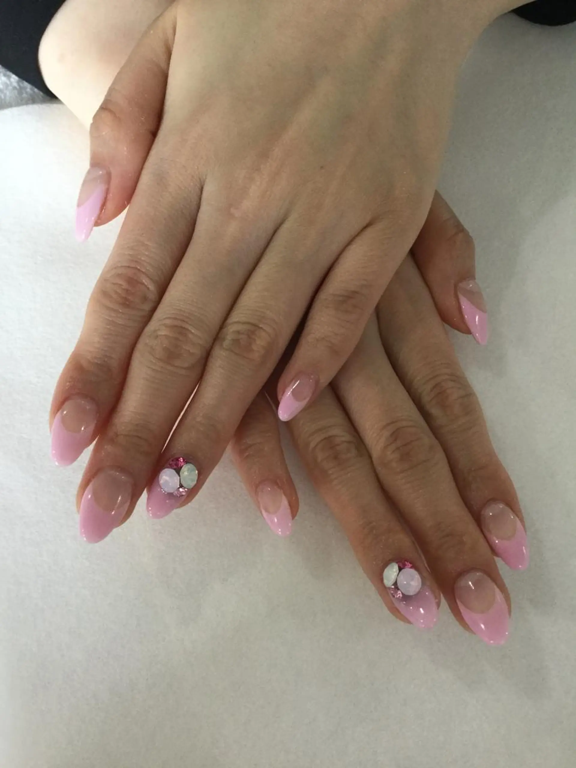 ネイル ハンドネイル 💎🐰 saki. m 🐰💎のネイルデザイン