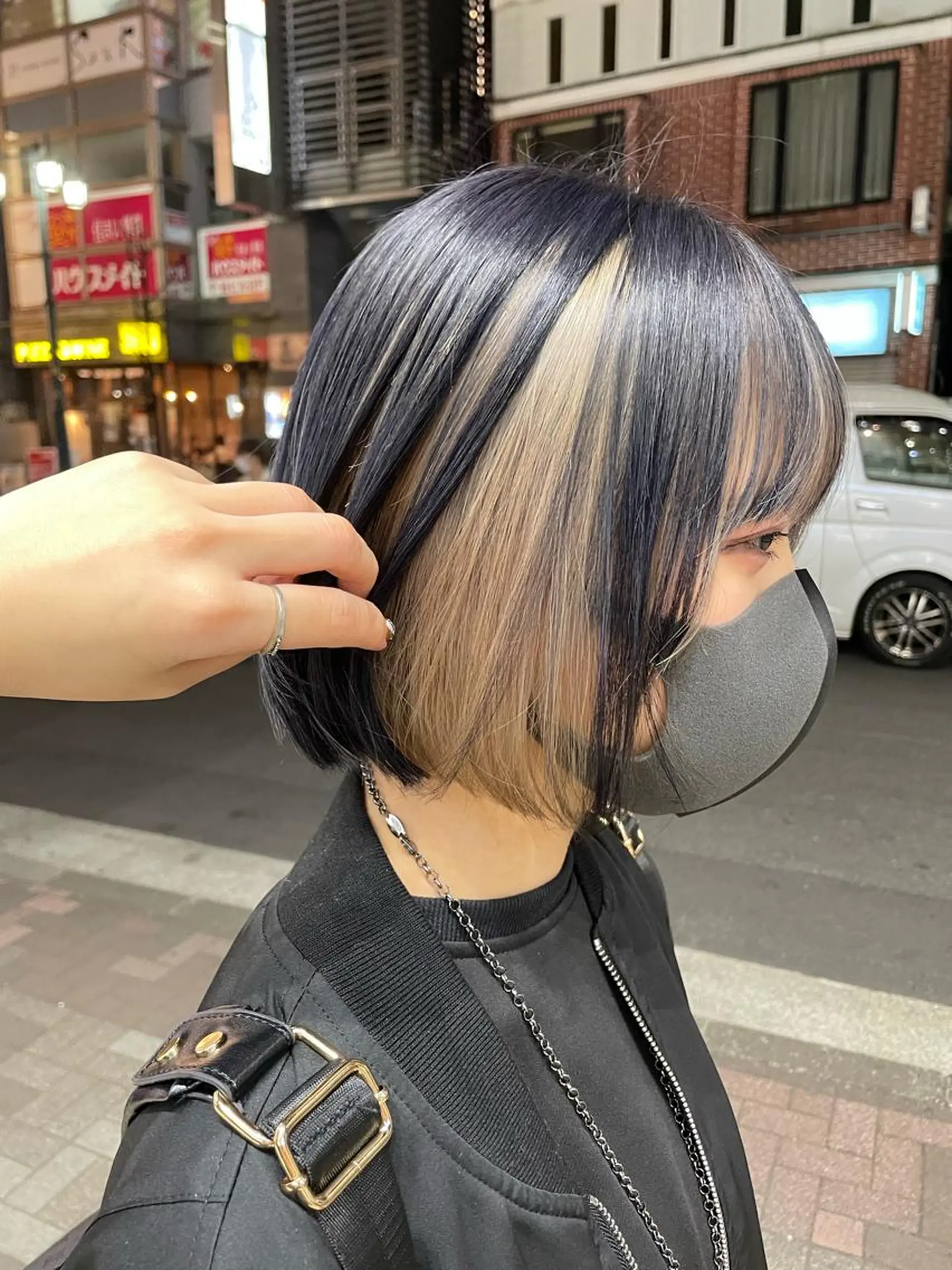 ミディアム カラー ブロンド インナーカラー ホワイトブロンド ヘアカラー トリートメント 韓国ヘア🦋 MIYUのヘアスタイル