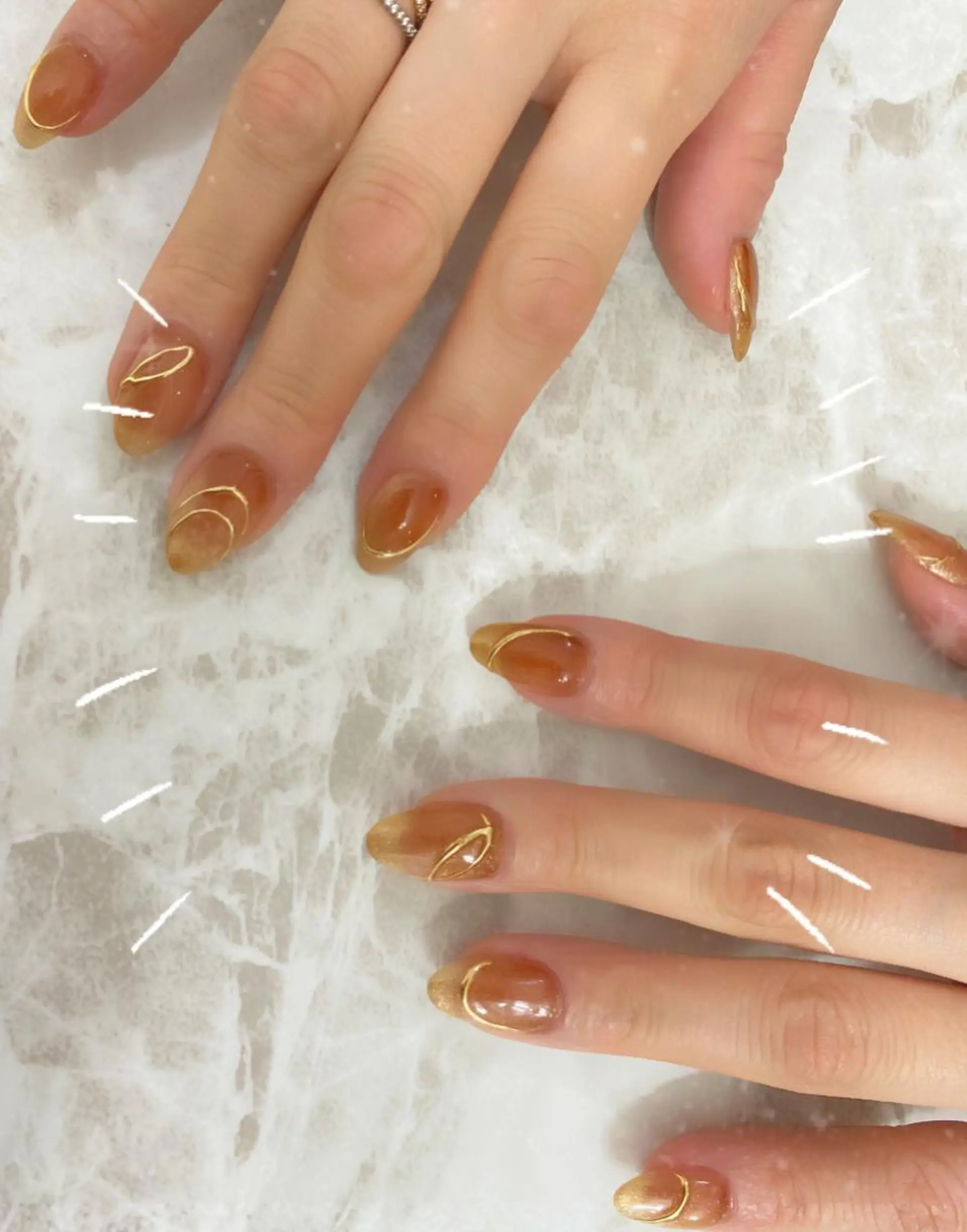 ショート ハンドネイル NAILSALON 🍔Timna🍟のネイルデザイン