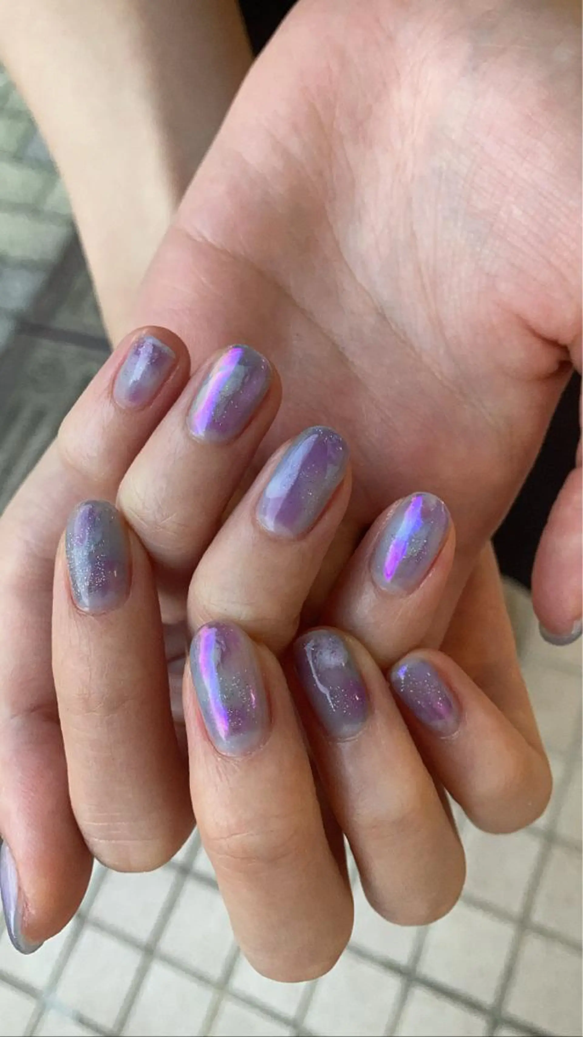 ネイル nailsalon　hue所属・小山 羽奈のネイルデザイン