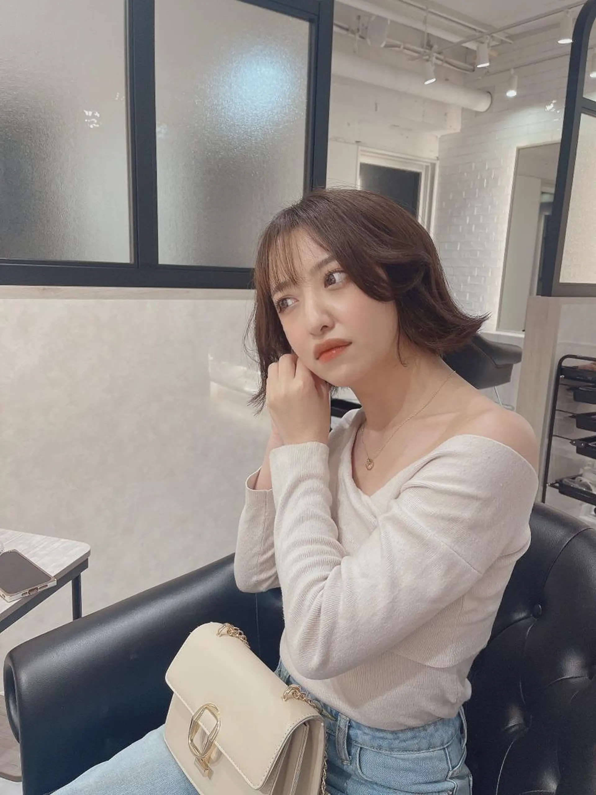 ショート カラー カット ヘアカラー トリートメント &chaLme   心斎橋所属・emi/髪質改善/ 韓国風/艶カラーのヘアスタイル