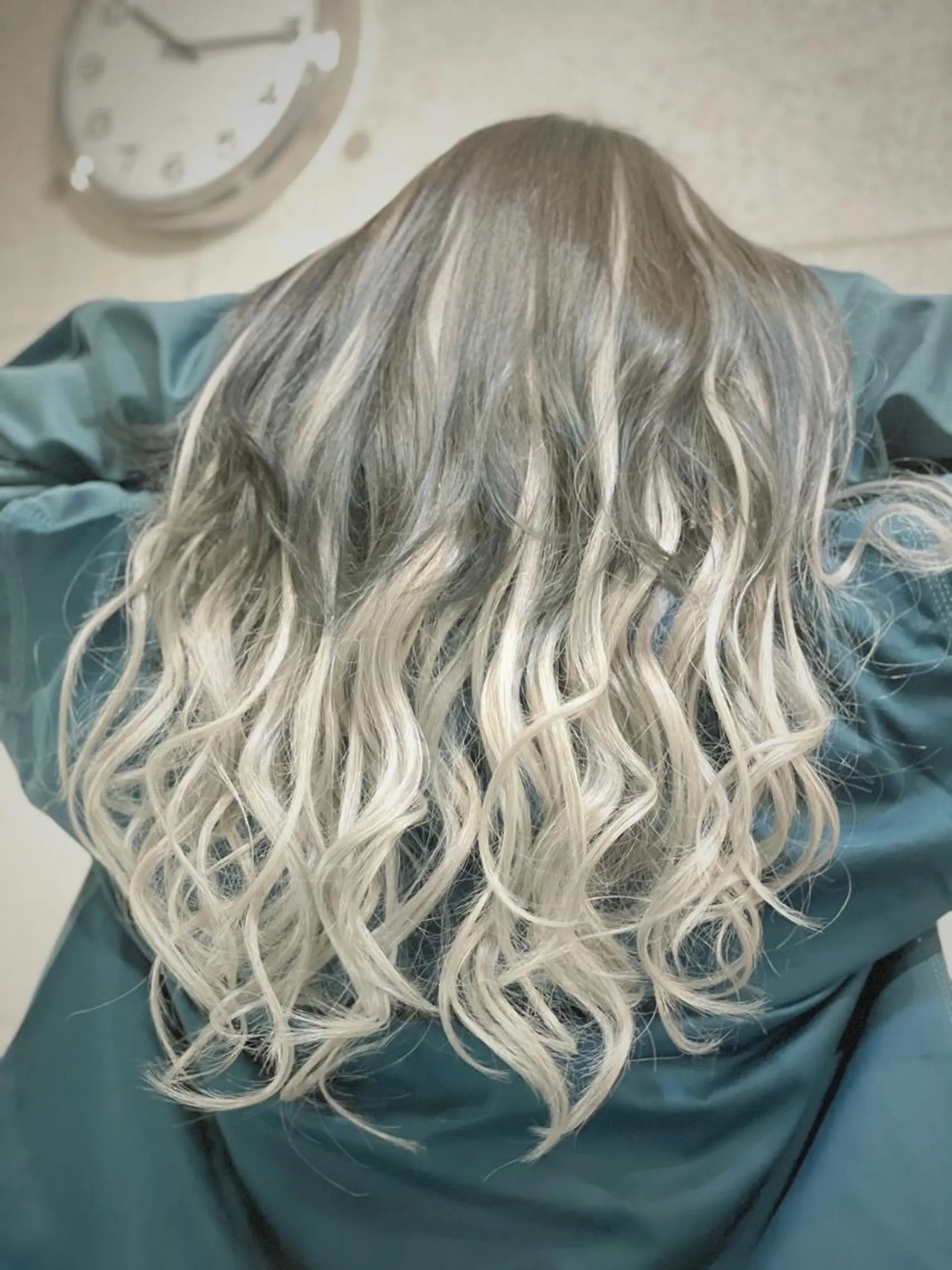 ロング シールエクステ エクステ エクステ SHINYHAIR DaiCeのヘアスタイル