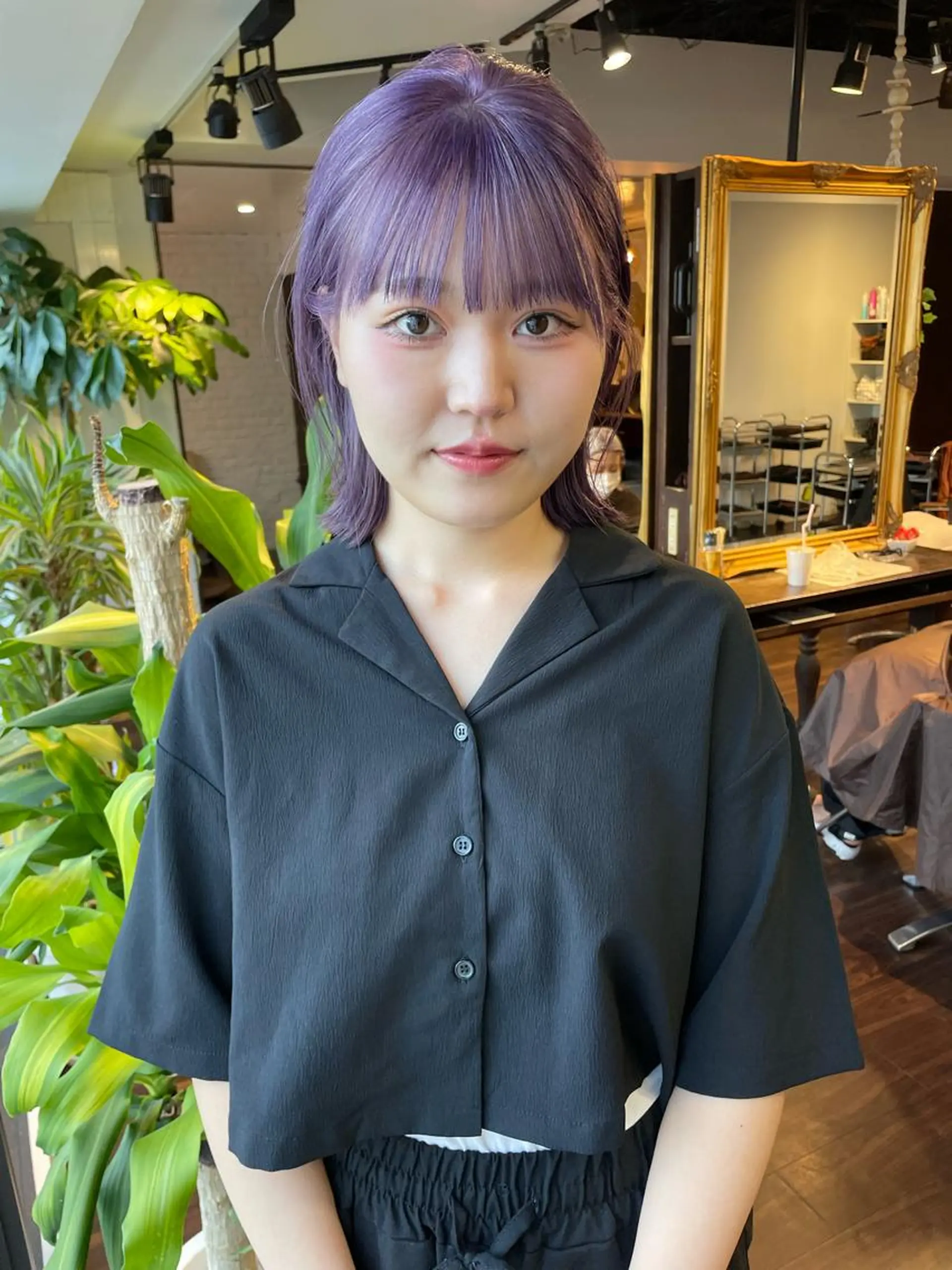 ミディアム カラー オカモト ミユウのヘアスタイル