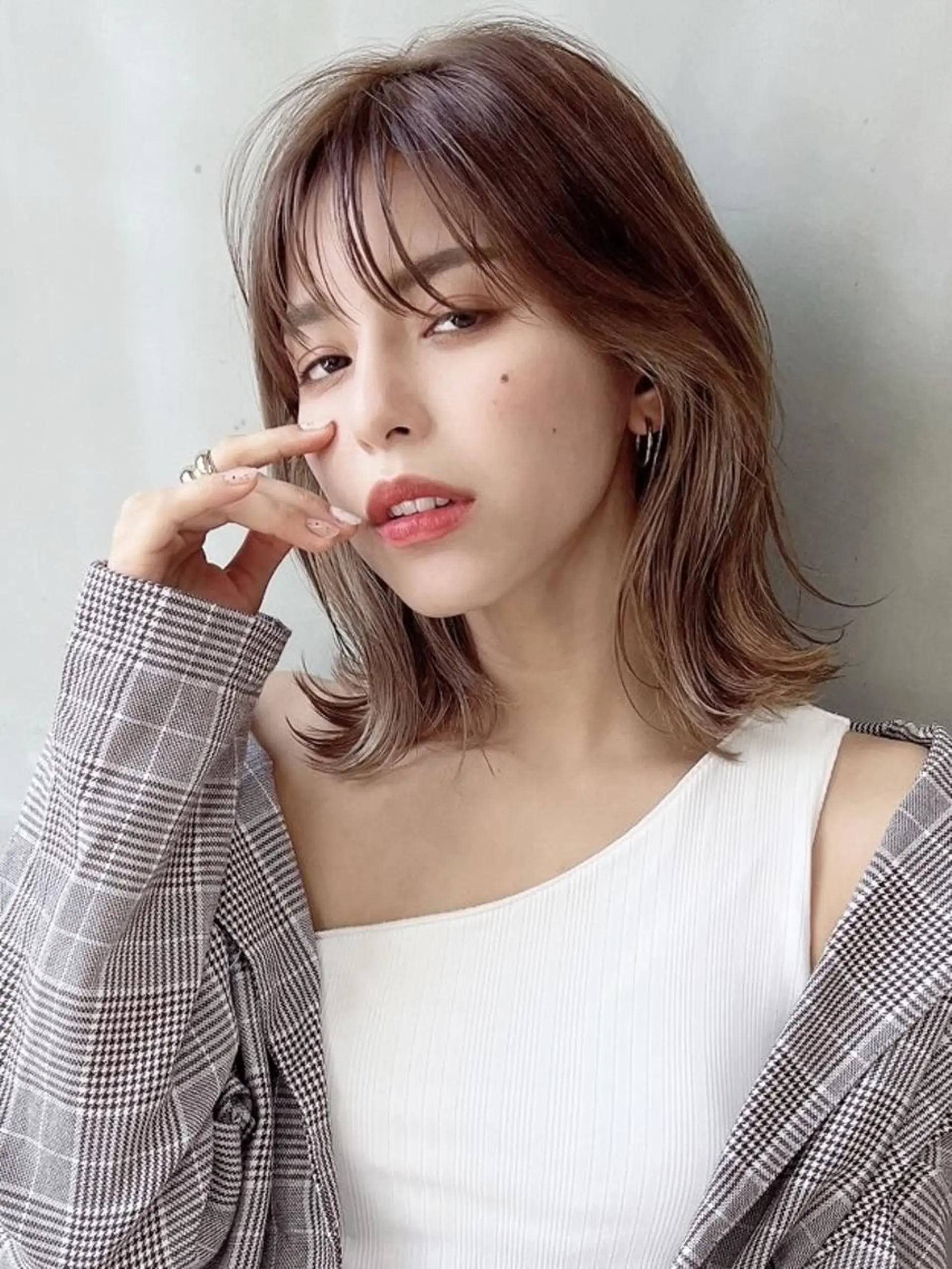 ミディアム カラー カット ヘアカラー トリートメント SOURCE 堺東のヘアスタイル