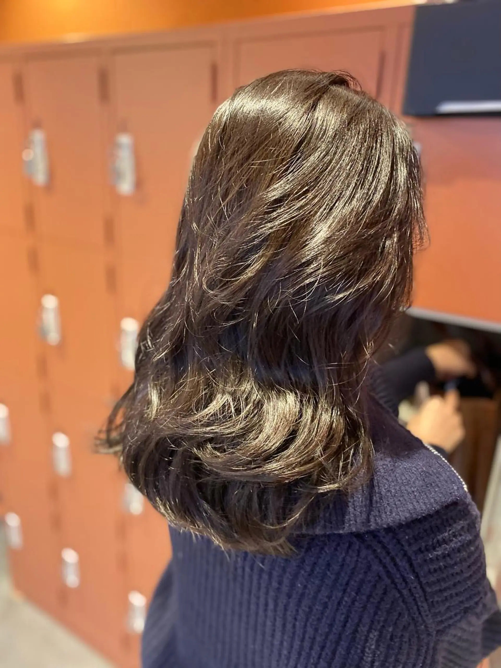 ミディアム カラー カット トリートメント 艶髪に✧ / 透明感 カラー / 冨成のヘアスタイル