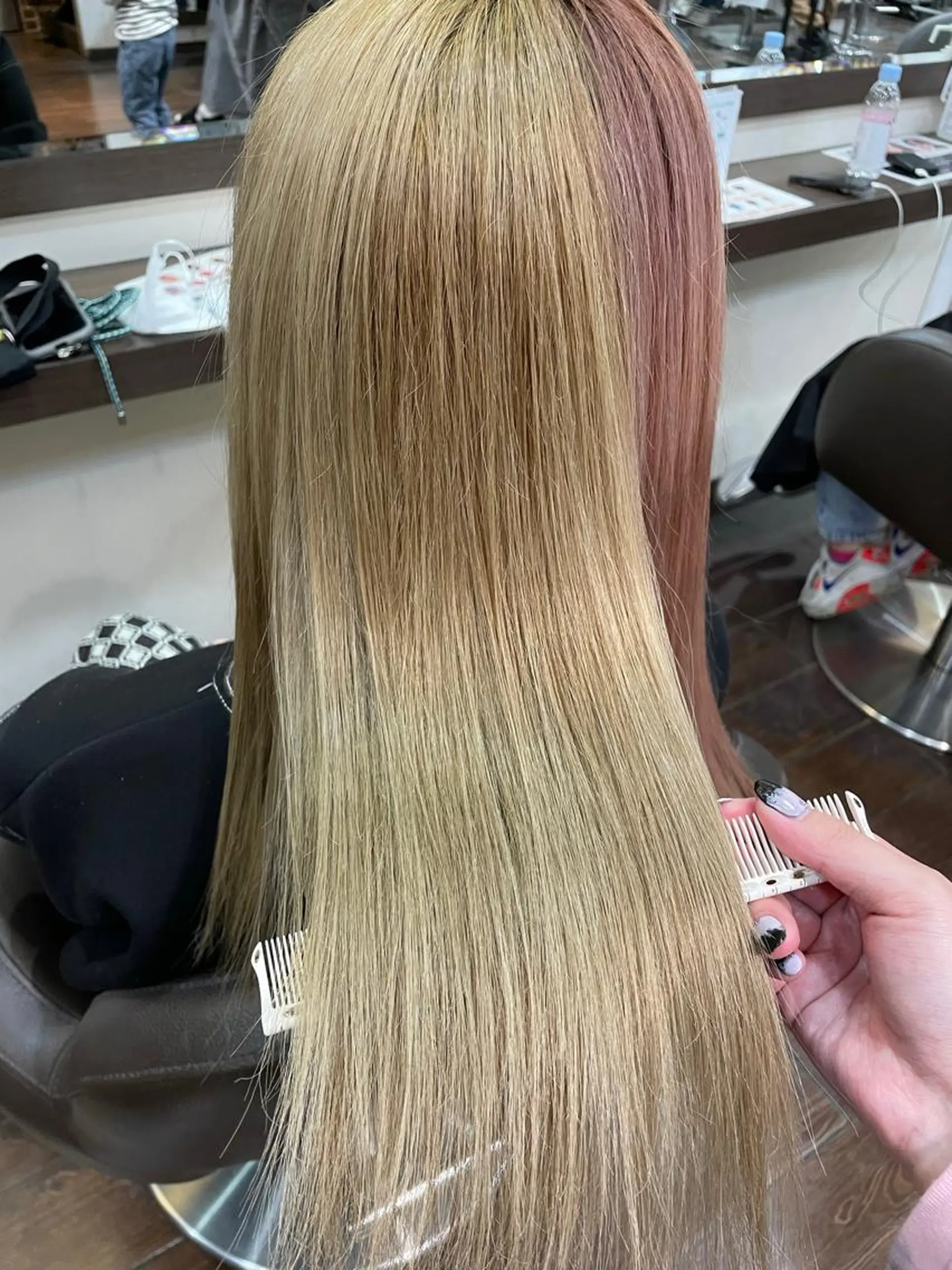 セミロング 学生 トリートメント メンズ/艶髪/カラー サクラ🌸のヘアスタイル