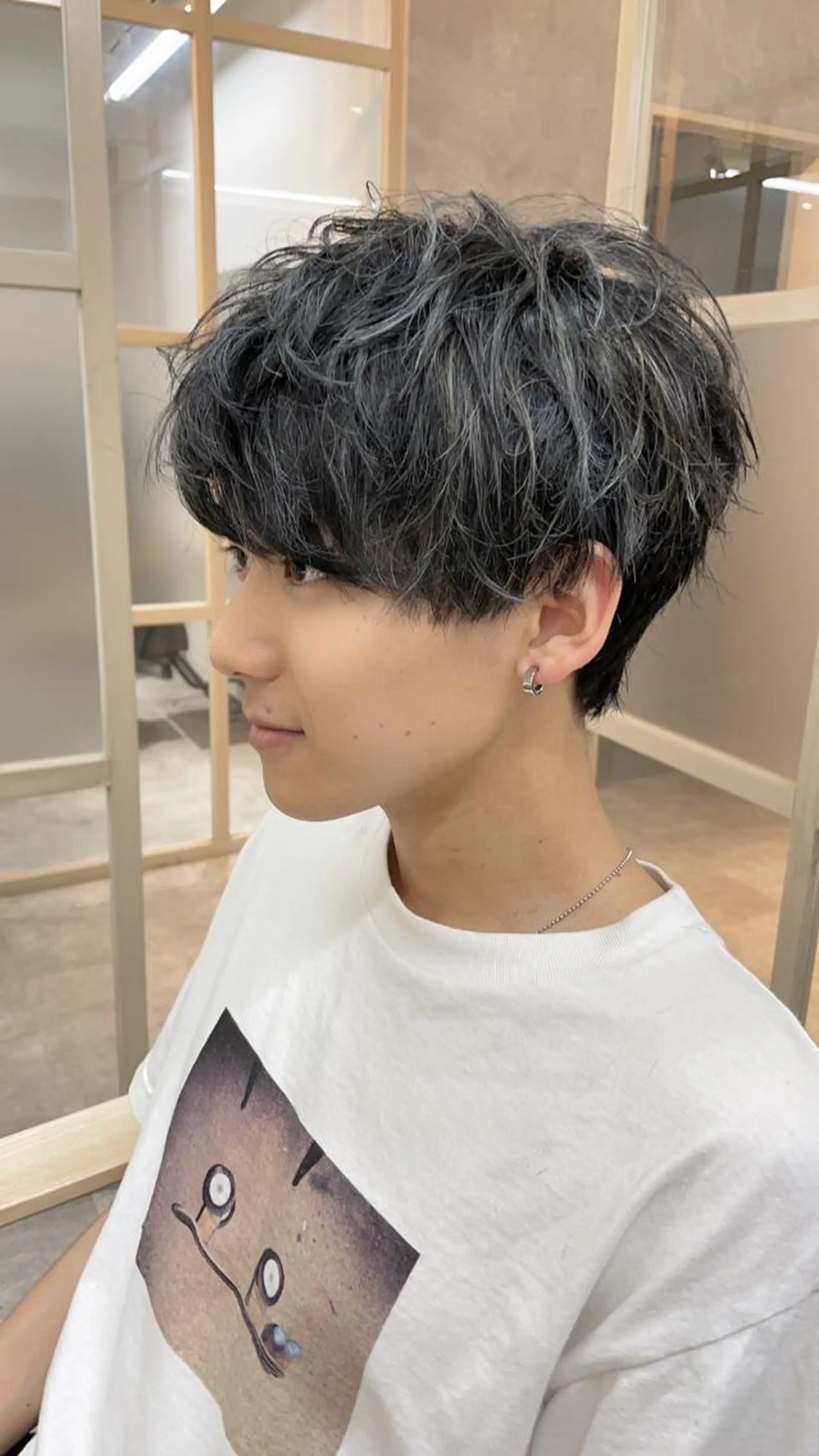 ショート カラー ハイライトカラー ハイライト 渋谷 メンズ 木下 仁来のヘアスタイル