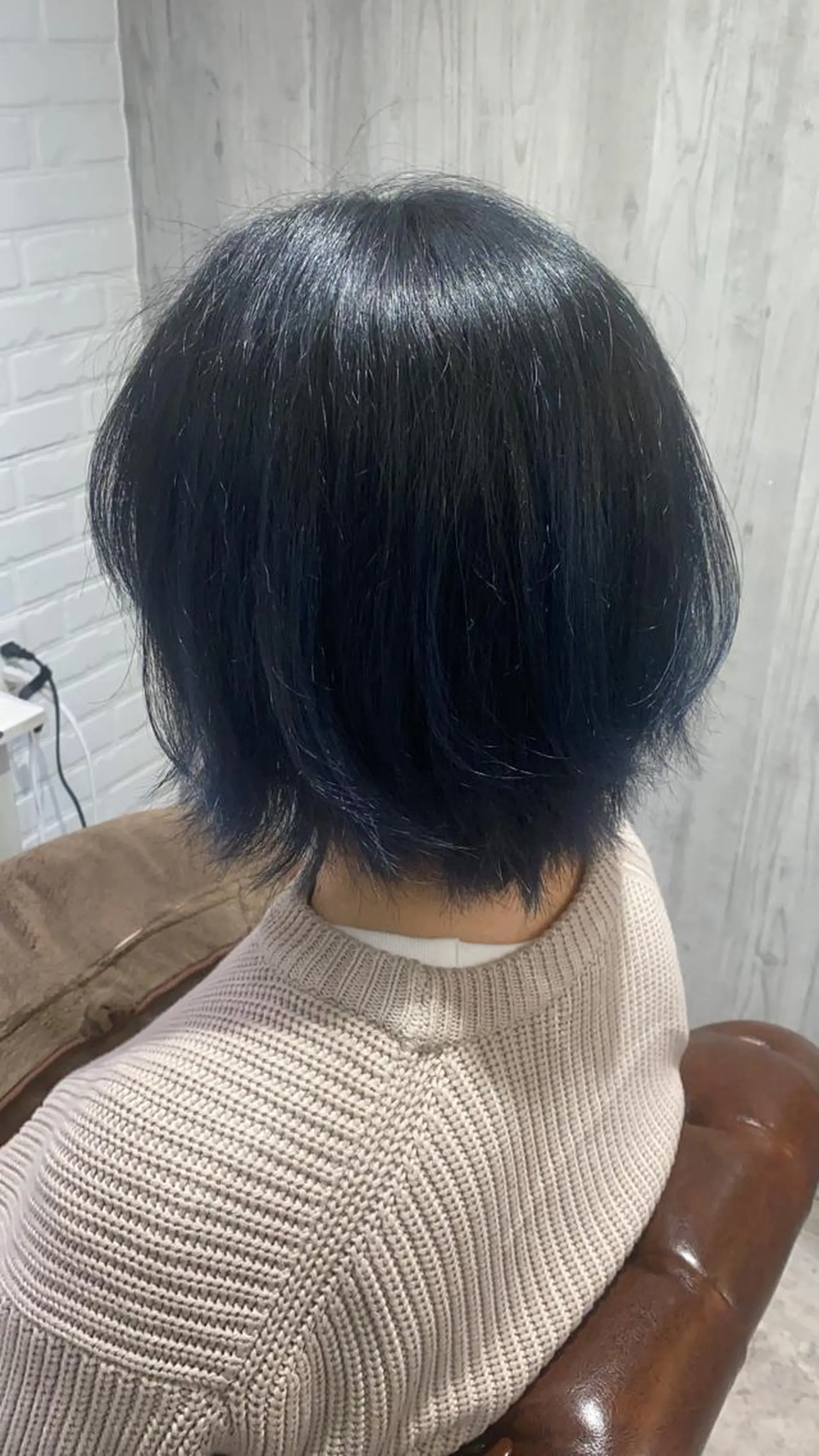 ショート カラー バレイヤージュ ブルーカラー レイヤーカット 外ハネヘア Renatus店長 金子裕美のヘアスタイル