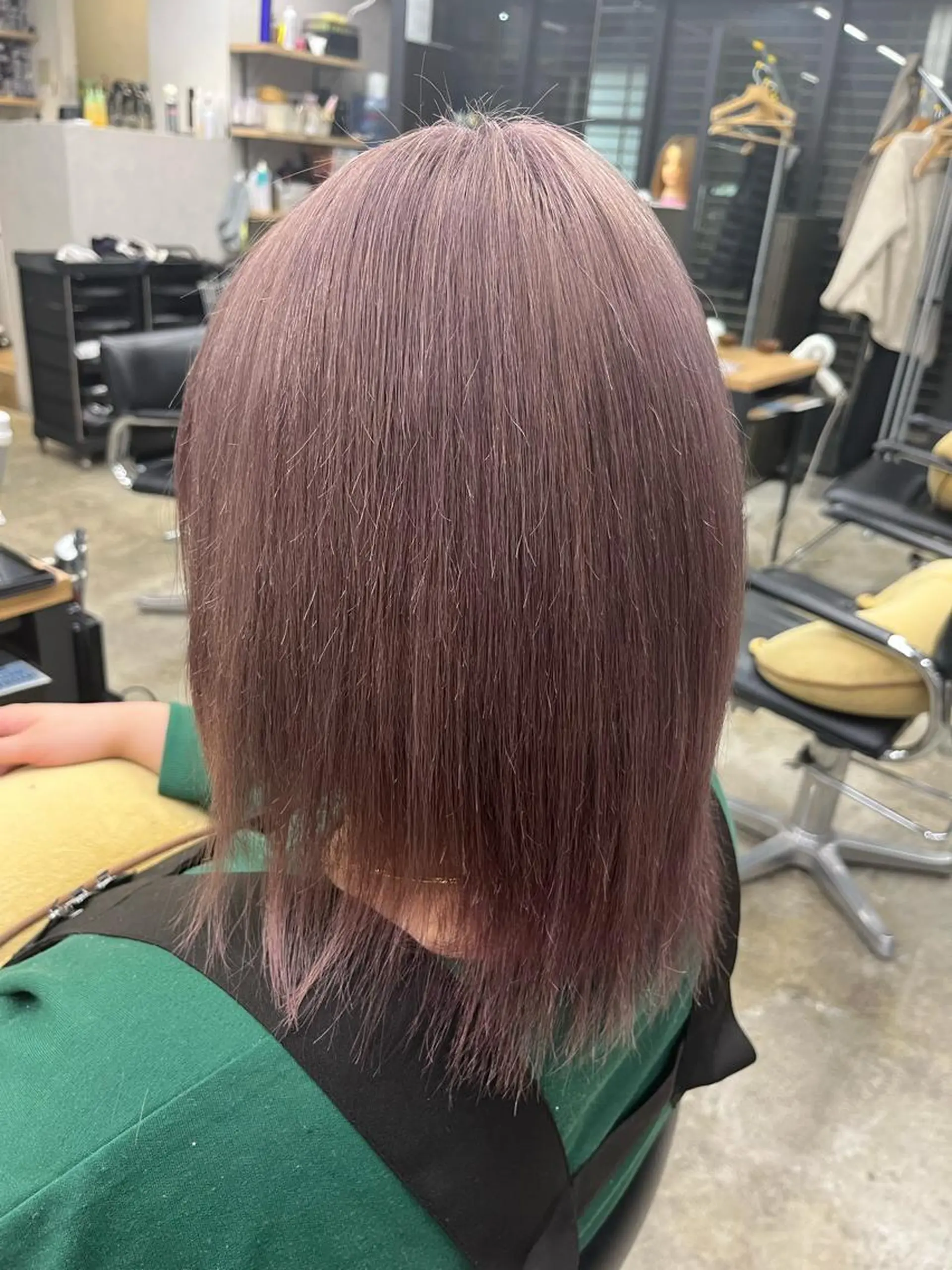 ミディアム わたる /カットモデル募集のヘアスタイル