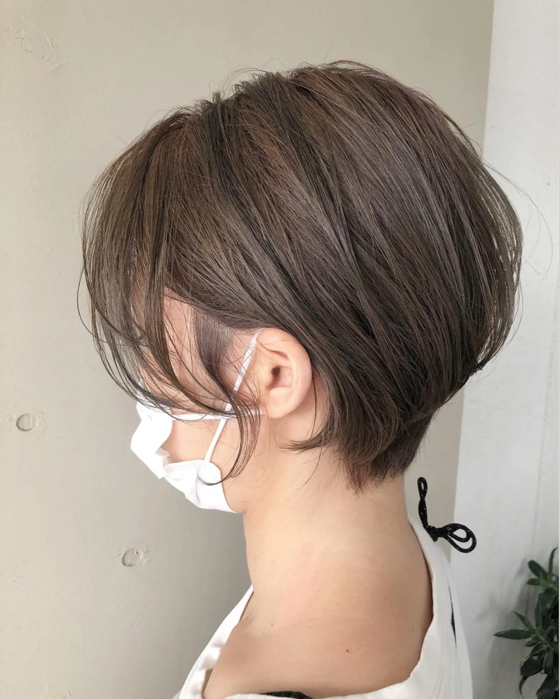 ショート カラー かわさき ともやのヘアスタイル