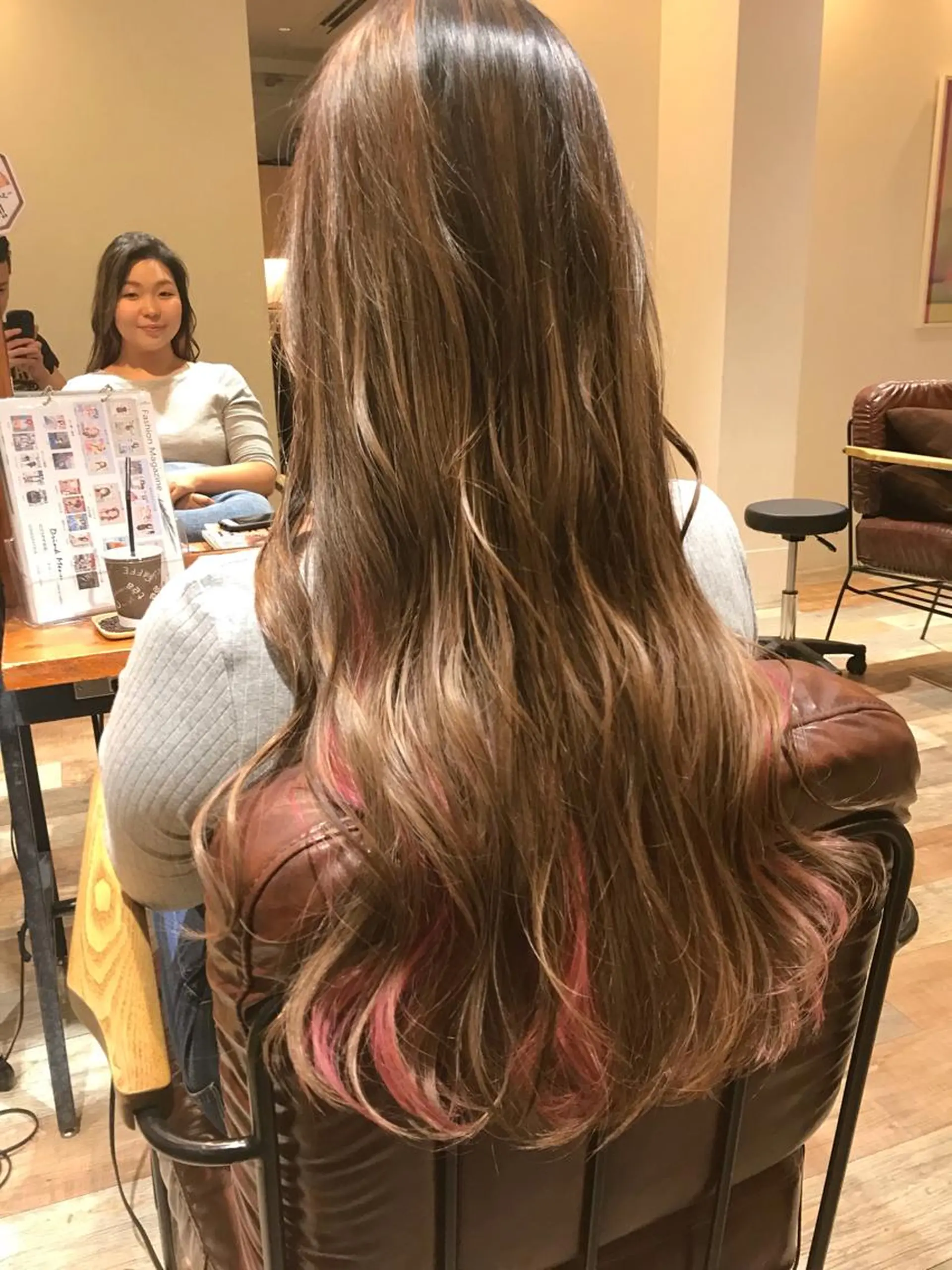 ロング カラー シールエクステ⭐️ オオミタクヤのヘアスタイル