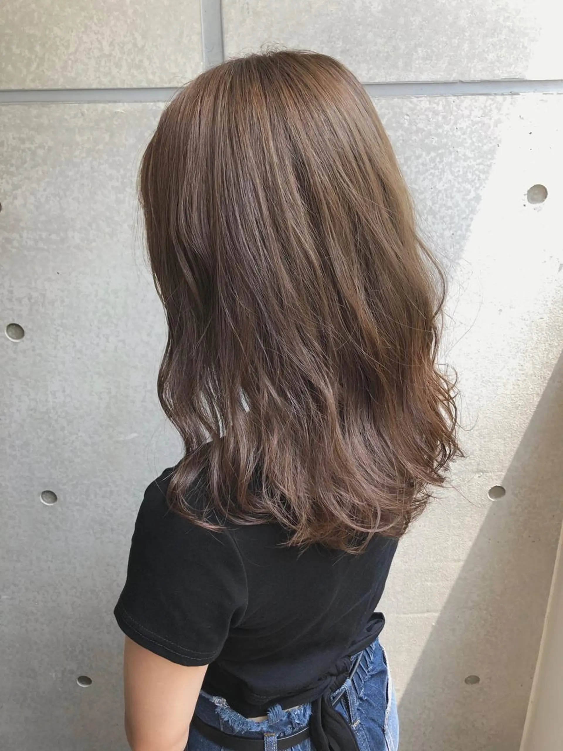 ミディアム カラー 🤎ベージュカラー 🐶メンズパーマのヘアスタイル