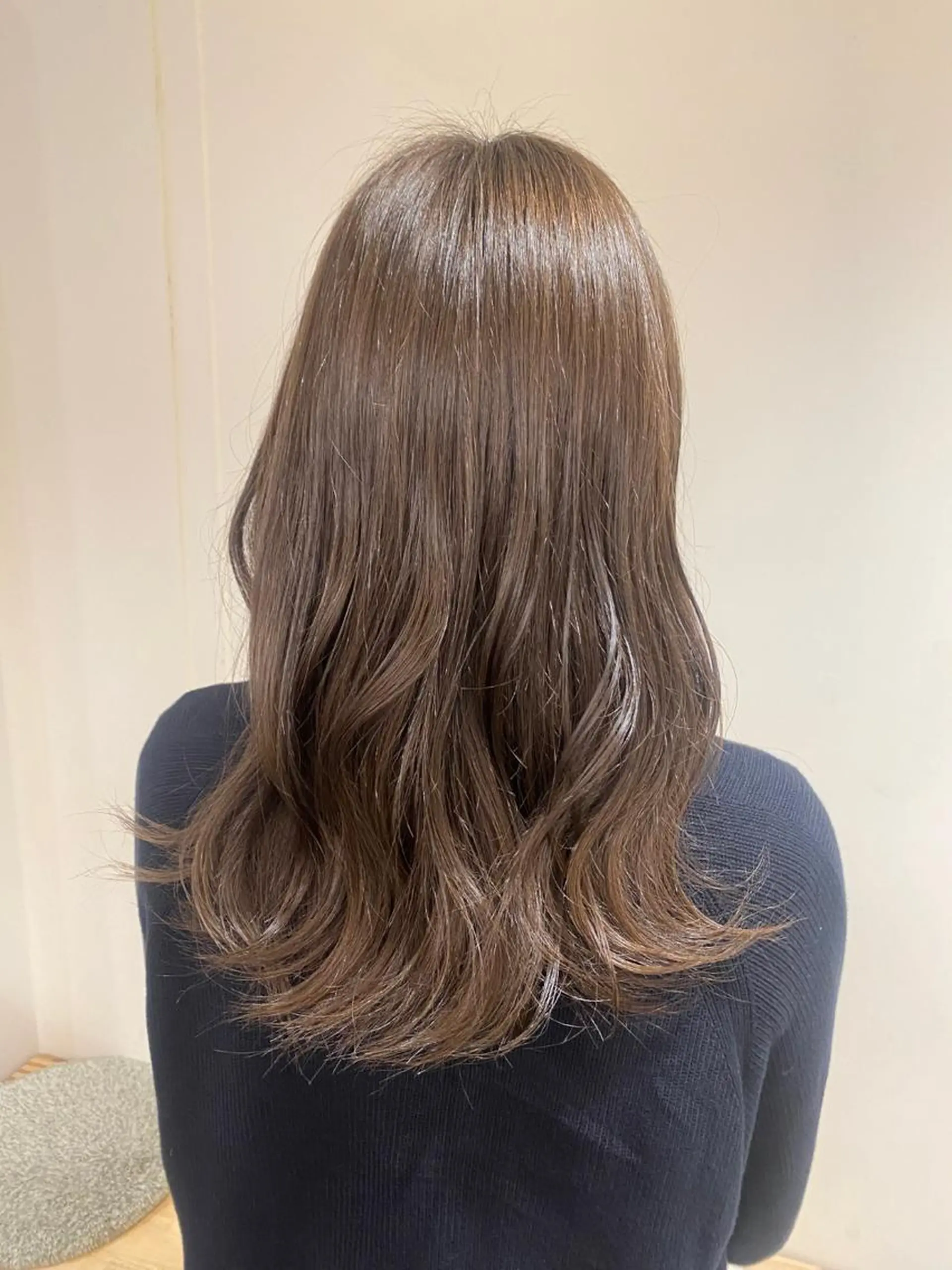 セミロング カラー ヘアアレンジ ベージュカラー ブリーチ ヘアカラー ボブ /ニュアンス/ satomi🧸💖のヘアスタイル