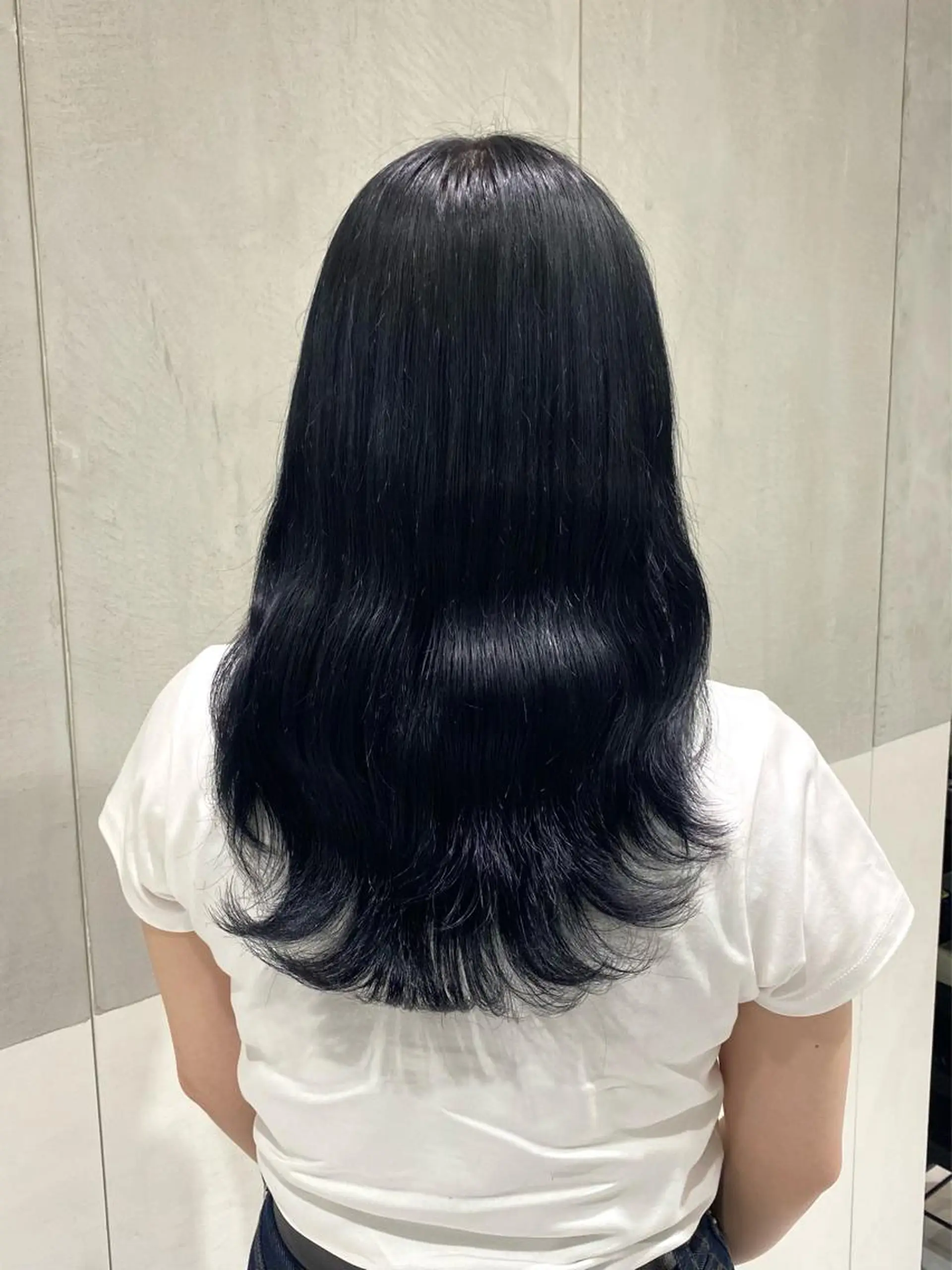 ロング カラー 艶感/ナチュラル 🩵amiのヘアスタイル