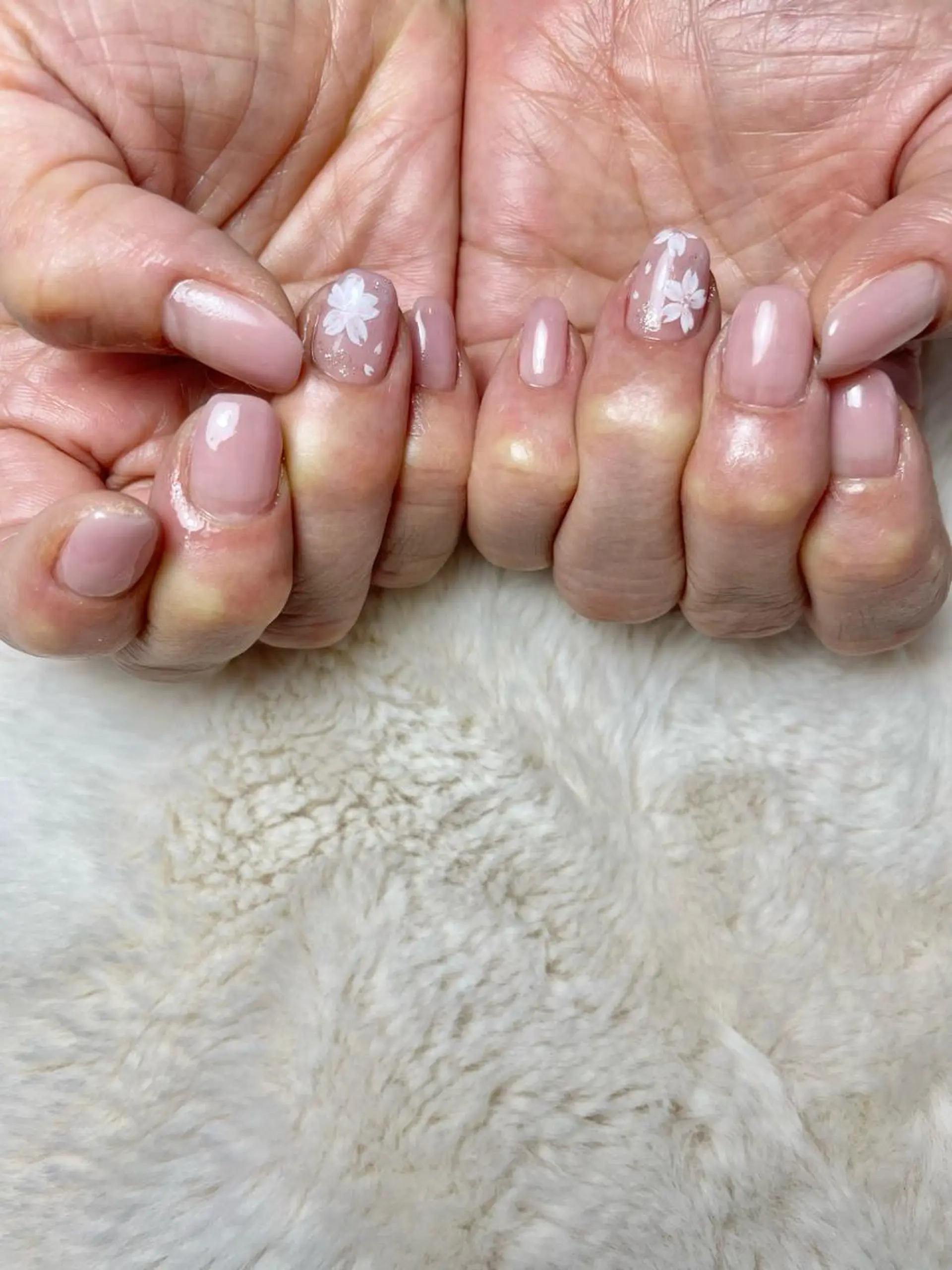 ネイル ハンドネイル ハンドケア 岩山 直子のネイルデザイン