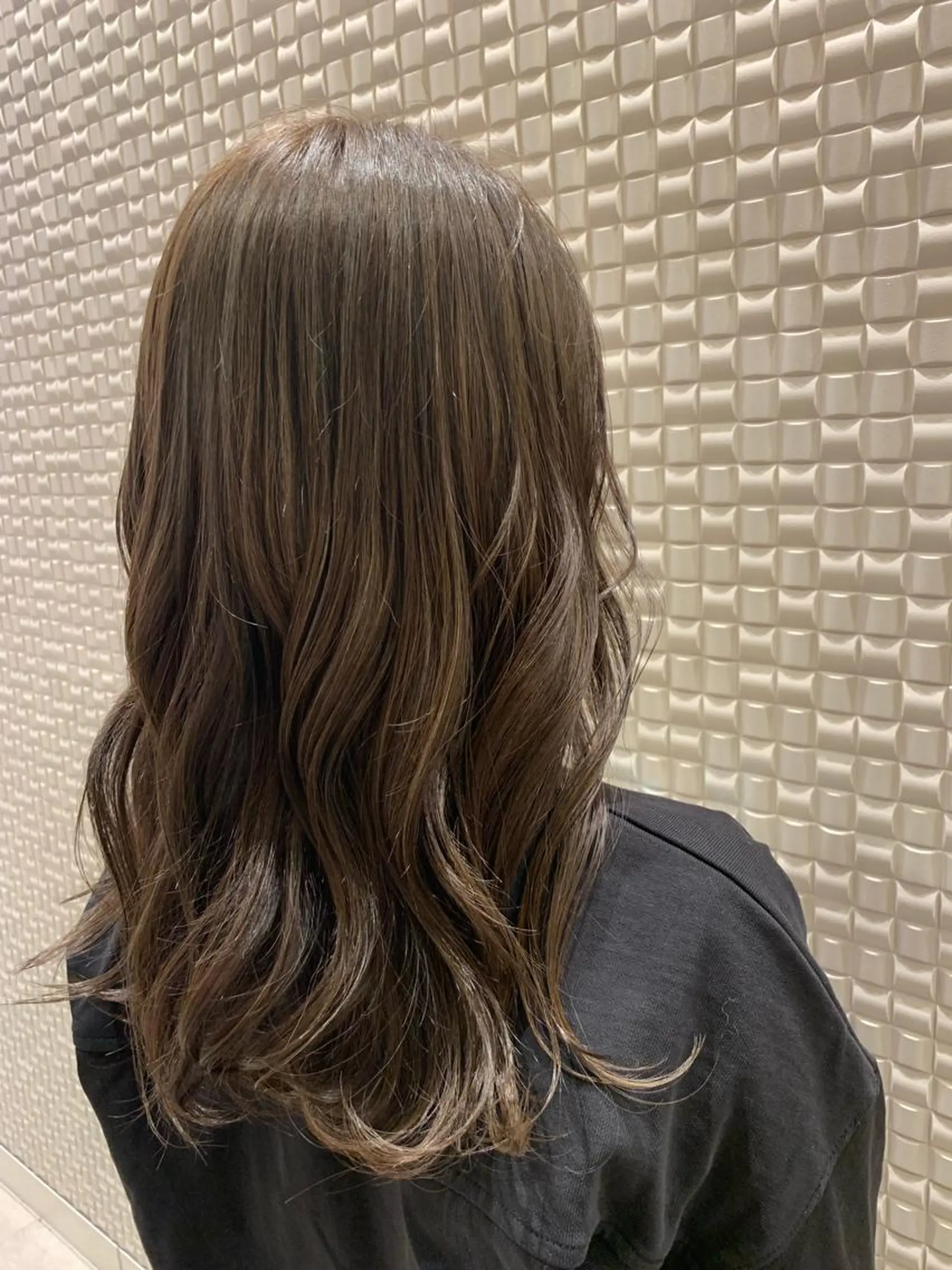 ロング シャドールーツ美容師 篠原康太のヘアスタイル