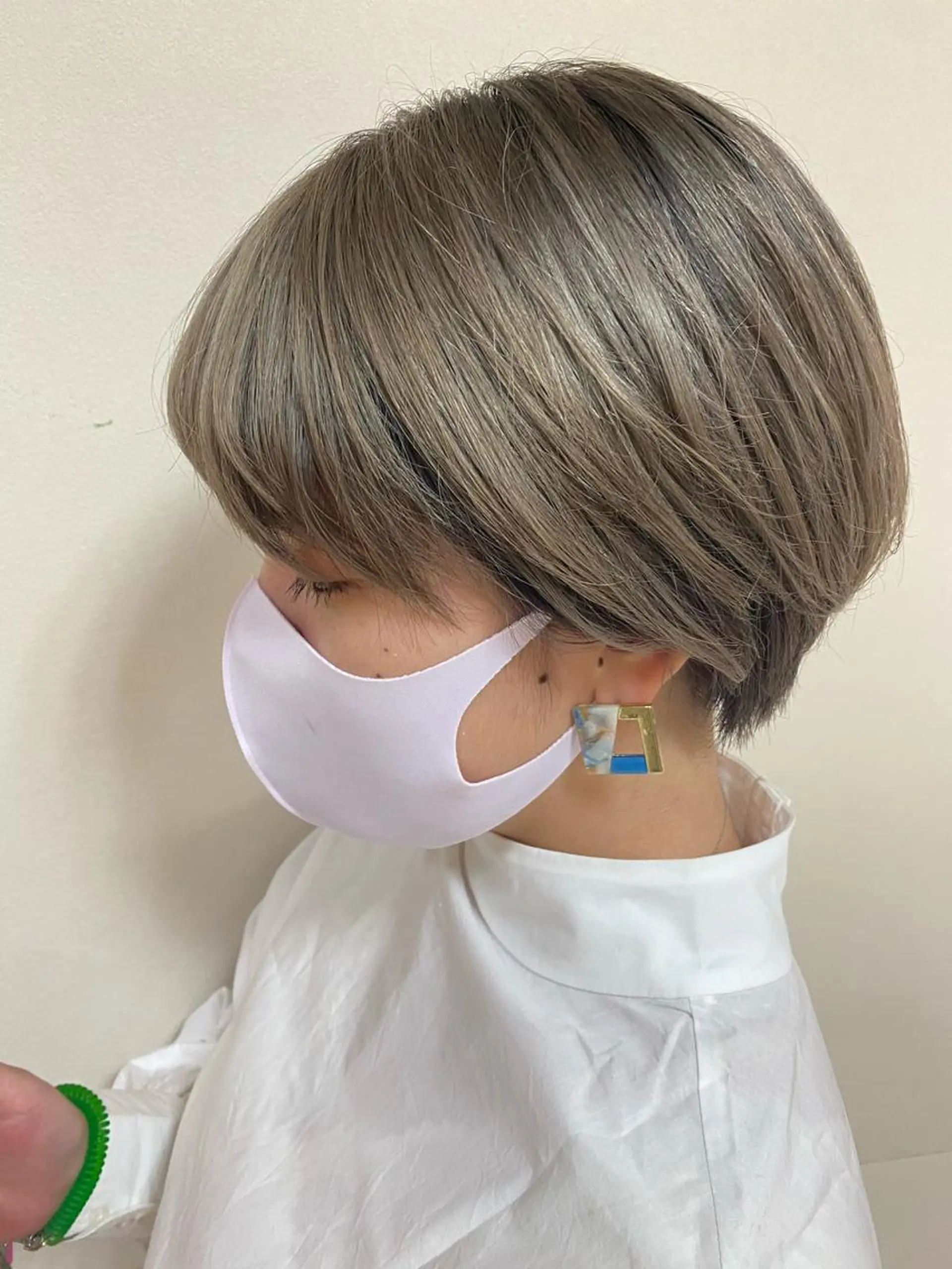 ショート カラー ヘアアレンジ 🌈haru🌻 藤沢ハイトーン🌈のヘアスタイル