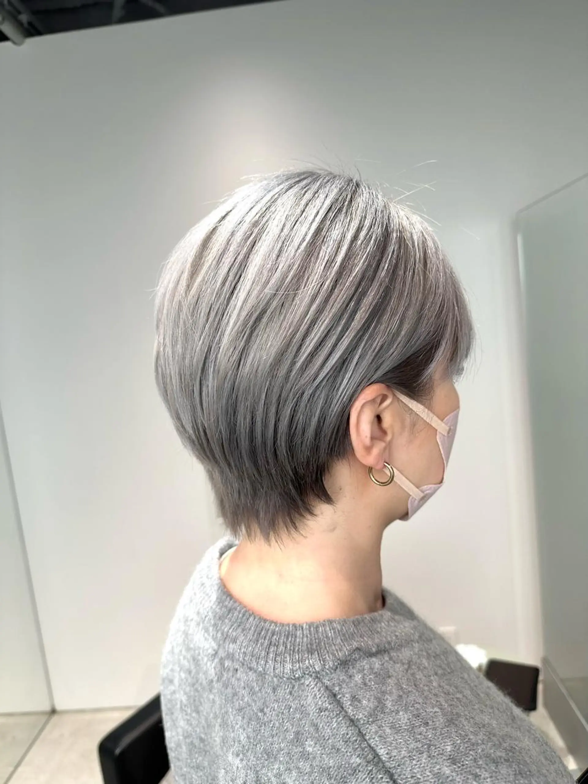 ショート ヘアカラー MUK ムクのヘアスタイル