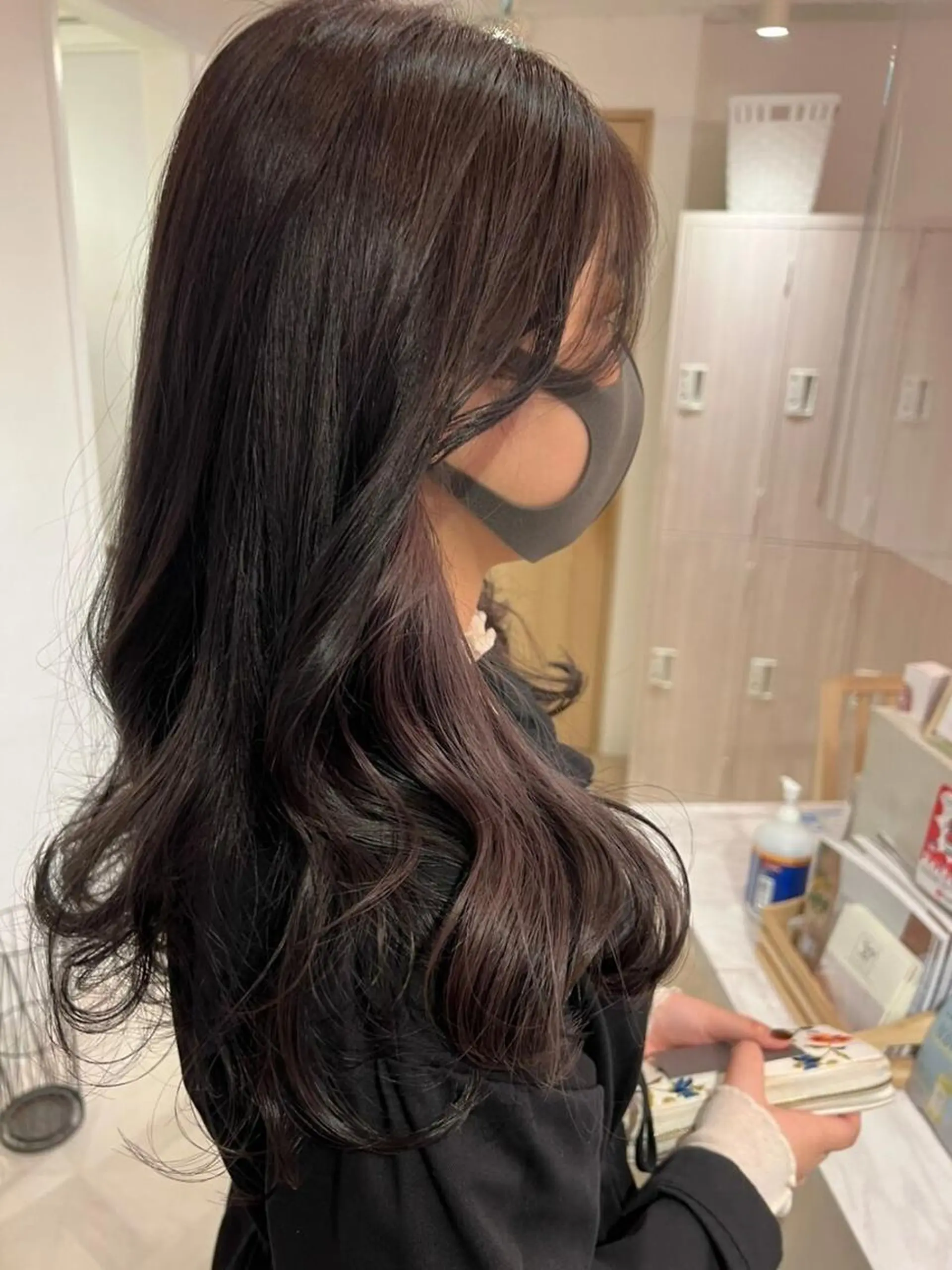 セミロング カラー パーマ ヘアアレンジ セミロングパーマ アディクシーカラー ベージュカラー ブリーチ ケアカラー カット ヘアカラー トリートメント ヘアケア特化型サロン newi 梅田のヘアスタイル