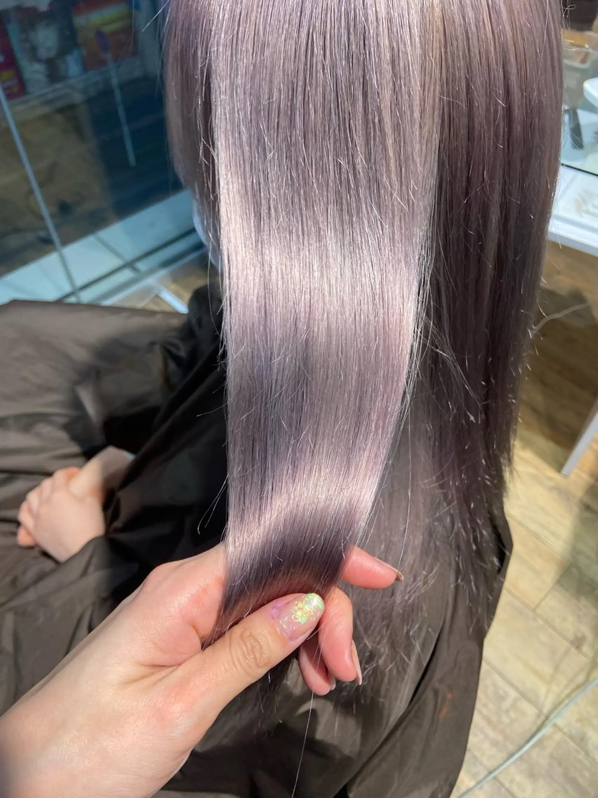 セミロング カラー ヘアカラー トリートメント 🧸プルエクステ❤︎ ネイルKAO🧸のヘアスタイル