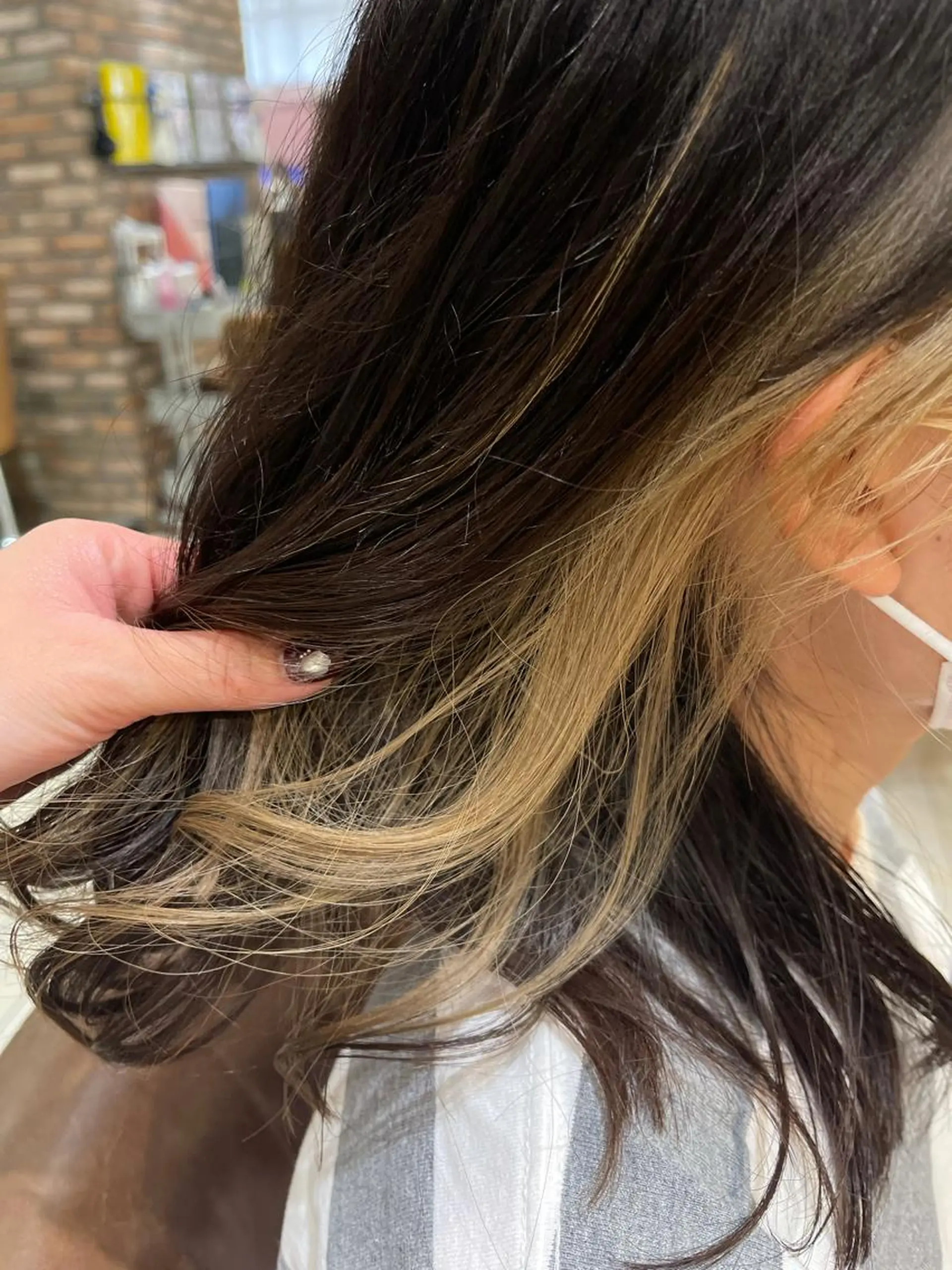 ミディアム カラー ベージュカラー インナーカラー ☁Neolive .Ayana✂️のヘアスタイル