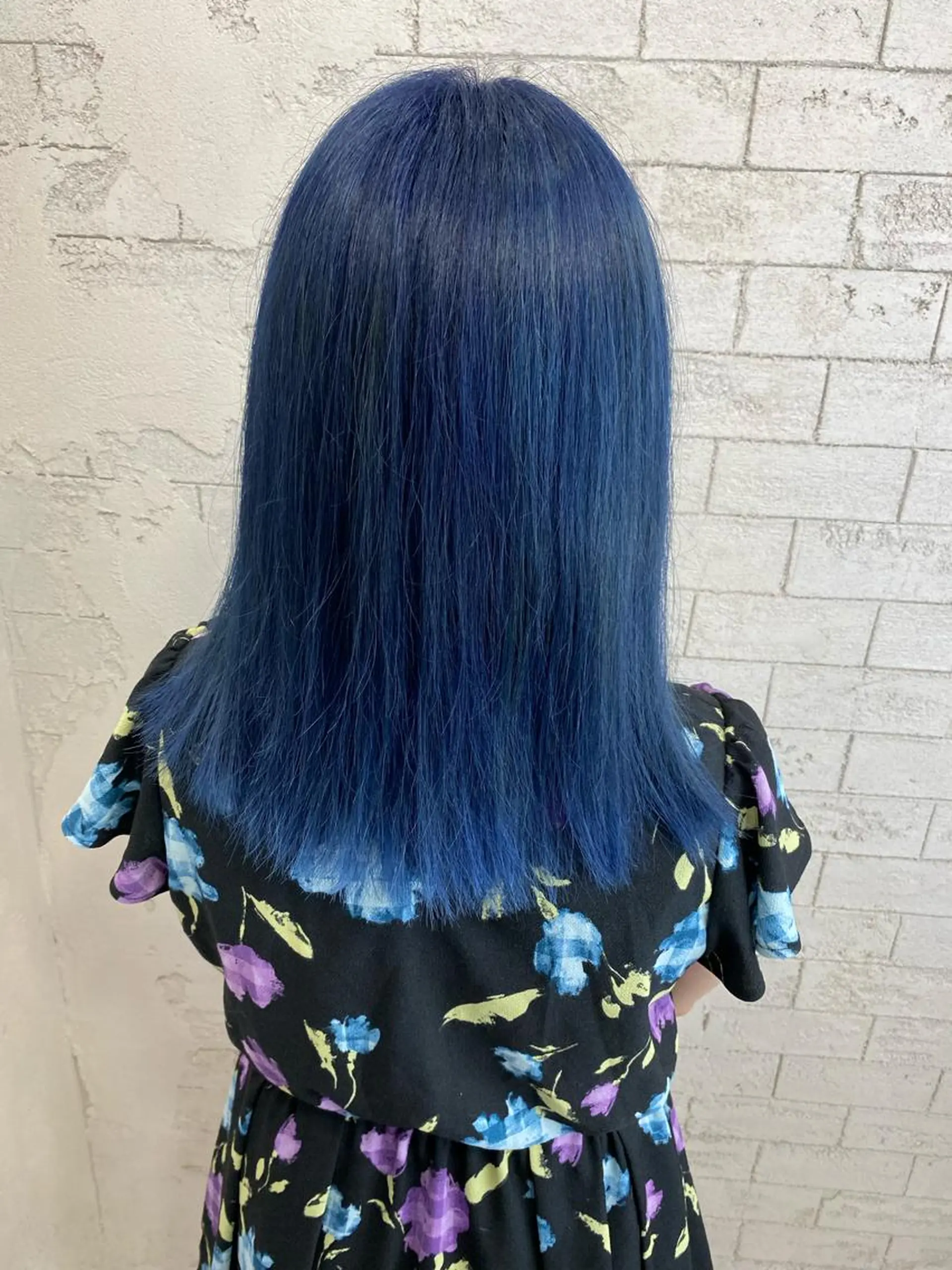 ロング カラー ブルーカラー ネイビーカラー ホワイト/店長/カラ ー講師/錦糸町/岩崎のヘアスタイル