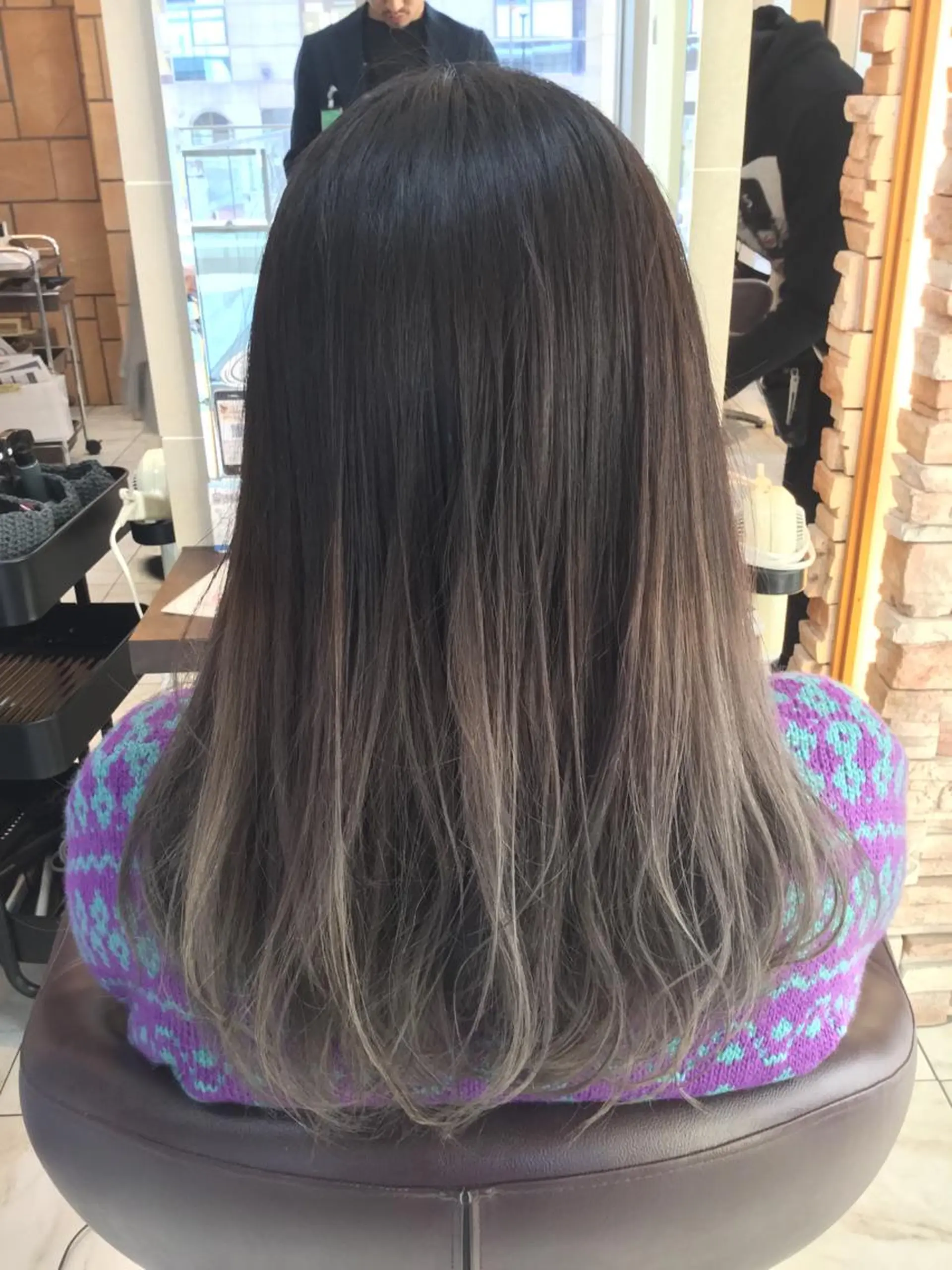 セミロング カラー 野々山 直貴のヘアスタイル