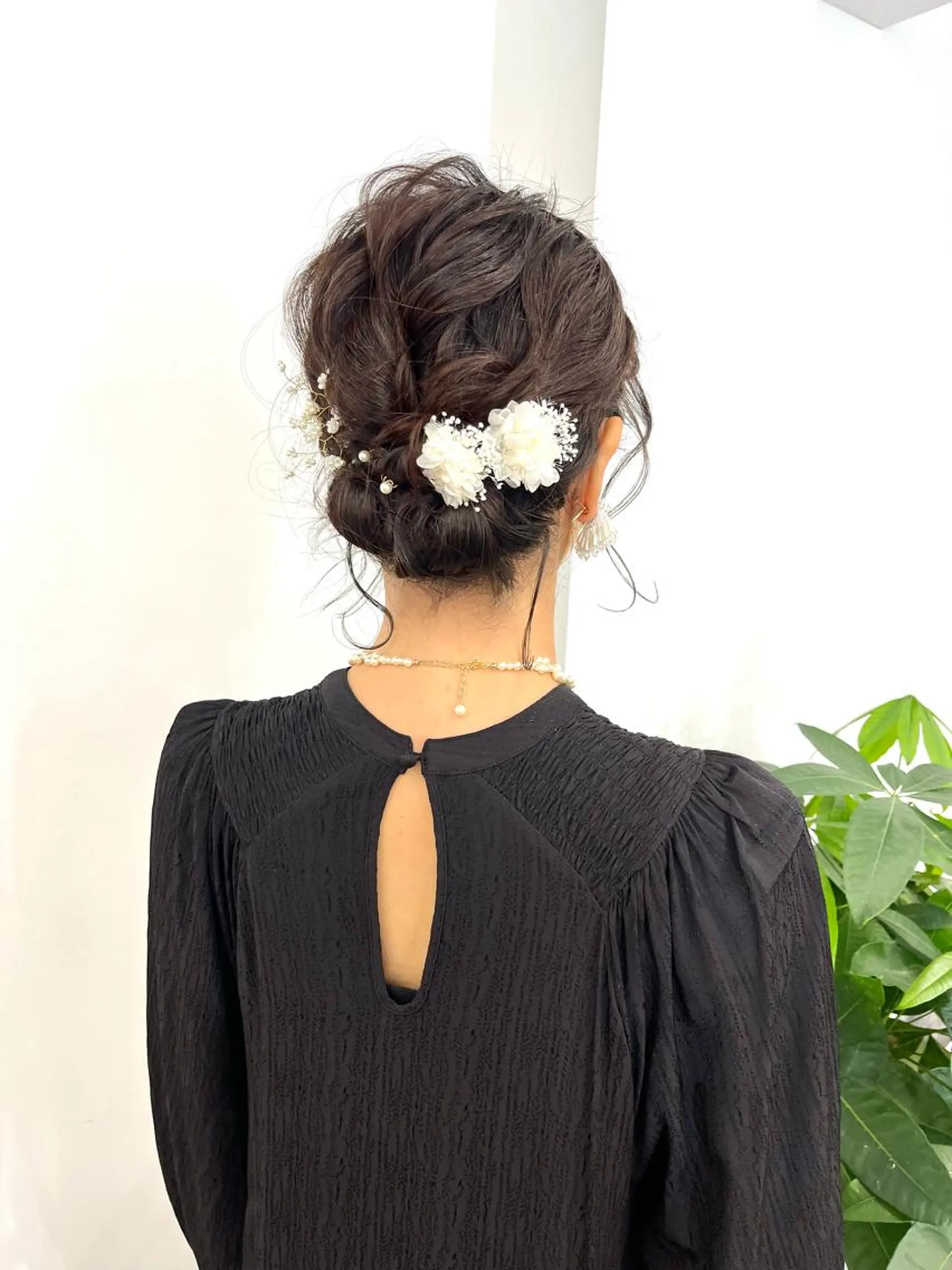 ミディアム ヘアアレンジ 結婚式・ブライダル 顔周りカット 小顔カット HIROKO / 透明感暖色カラー🎀のヘアスタイル