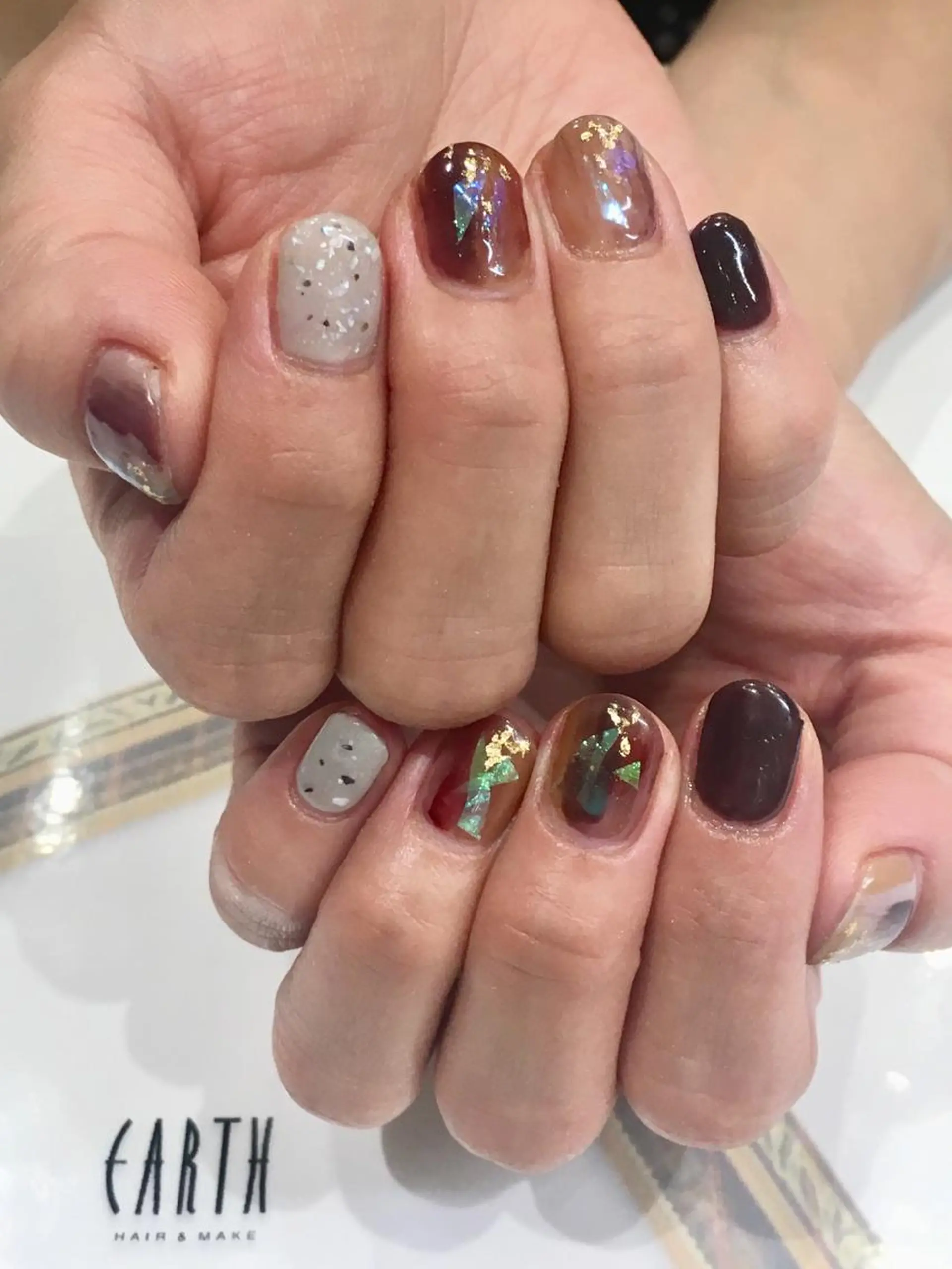 ネイル ブラウン ニュアンスネイル ハンドネイル 佐藤 まりえのネイルデザイン