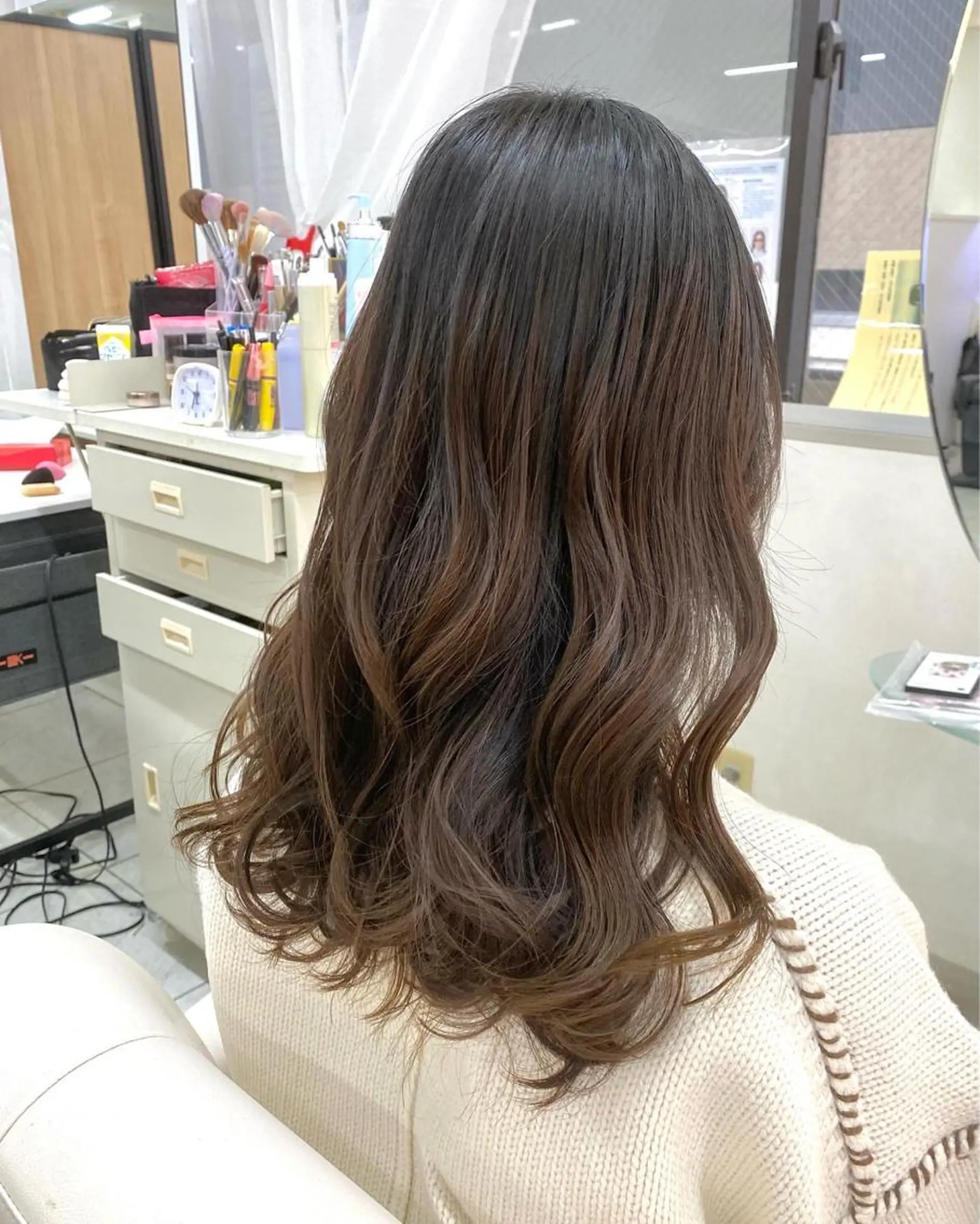 セミロング 髪質改善 レイヤーカット トリートメント カット 統括マネージャー/ 髪のドクター/前原悟のヘアスタイル