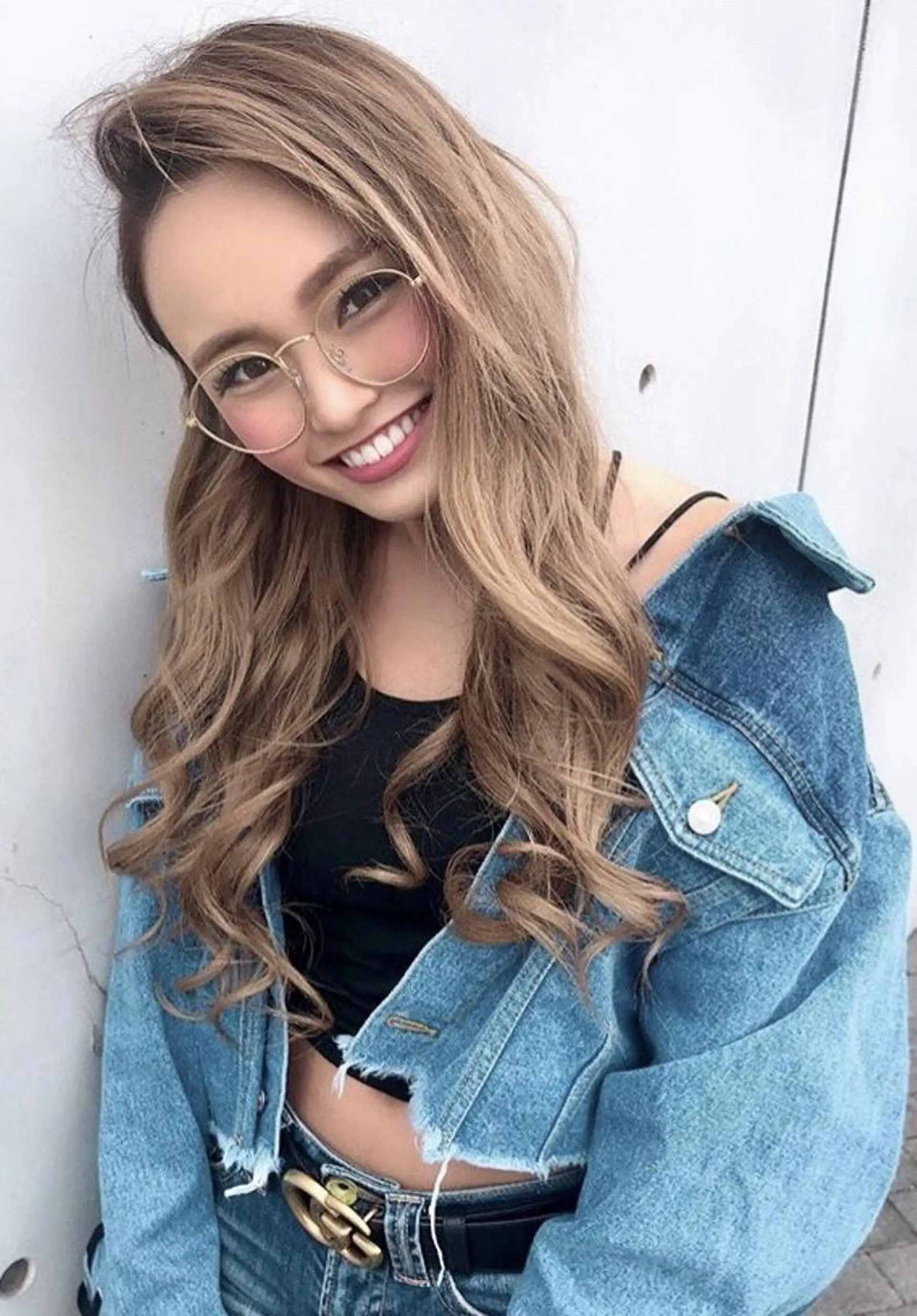 ロング カラー パーマ ヘアアレンジ Device ディバイスのヘアスタイル