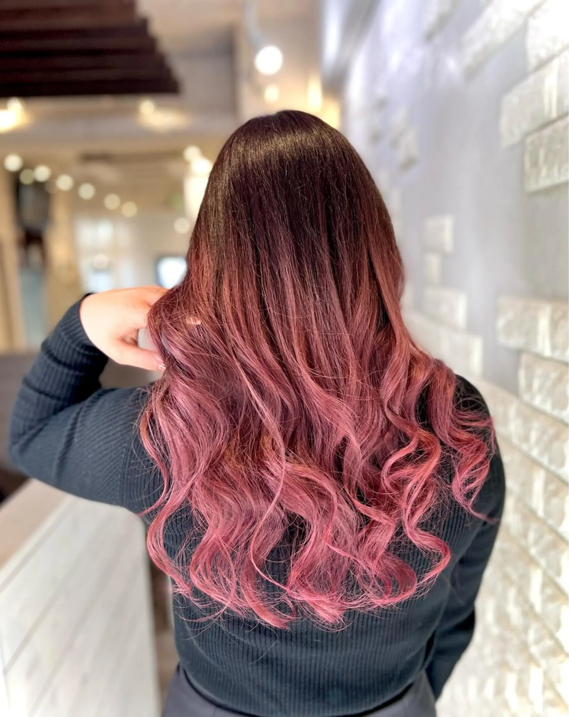 ロング カラー ヘアアレンジ ヘアカラー エクステ Shelltie Fiel (シェルティフィエル)所属・次世代シールエクステ 錦糸町 小泉 朋之のヘアスタイル