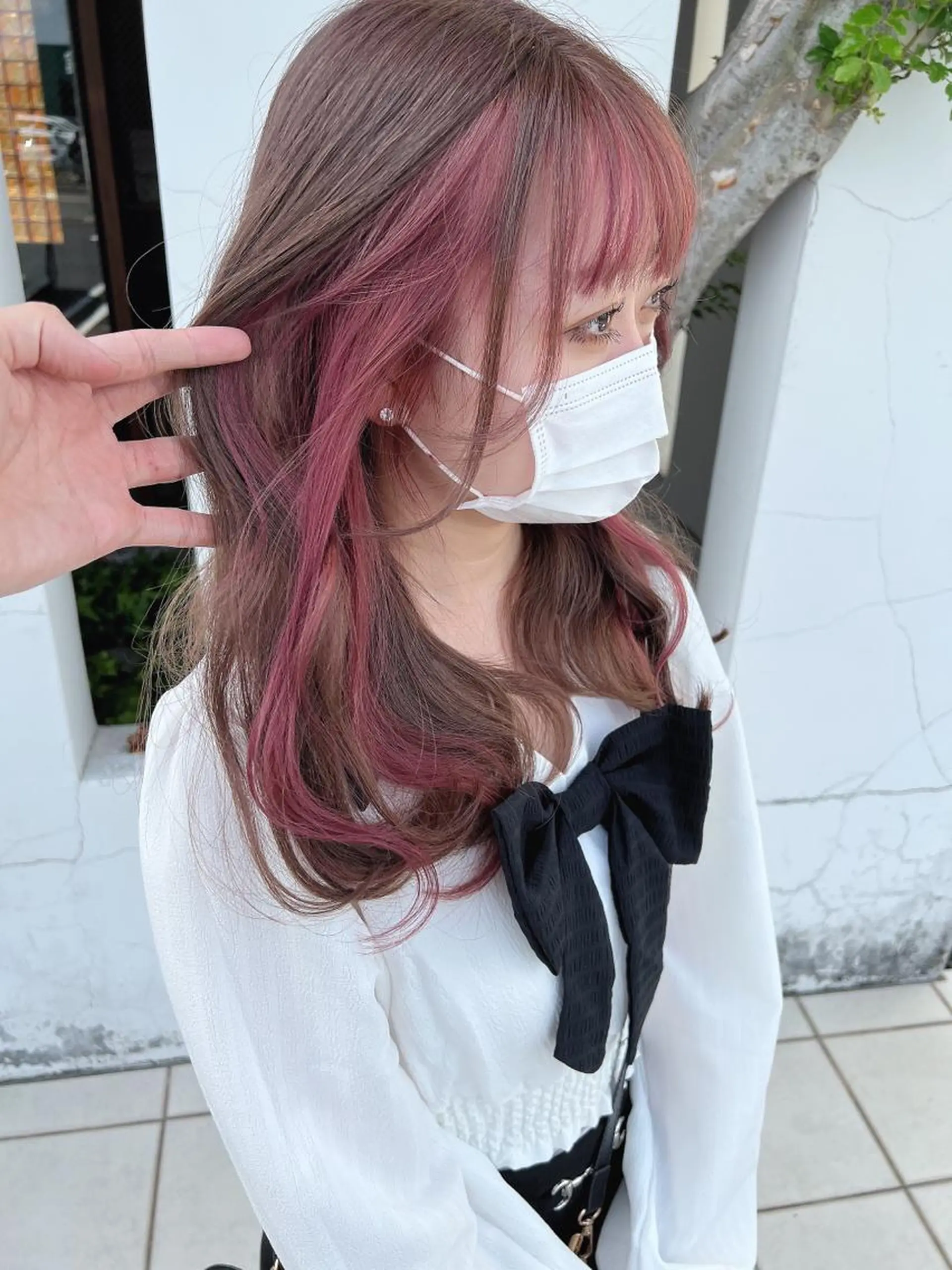セミロング カラー ミストバング フェイスフレーミング ピンクカラー ヘアカラー トリートメント 具志 正太のヘアスタイル