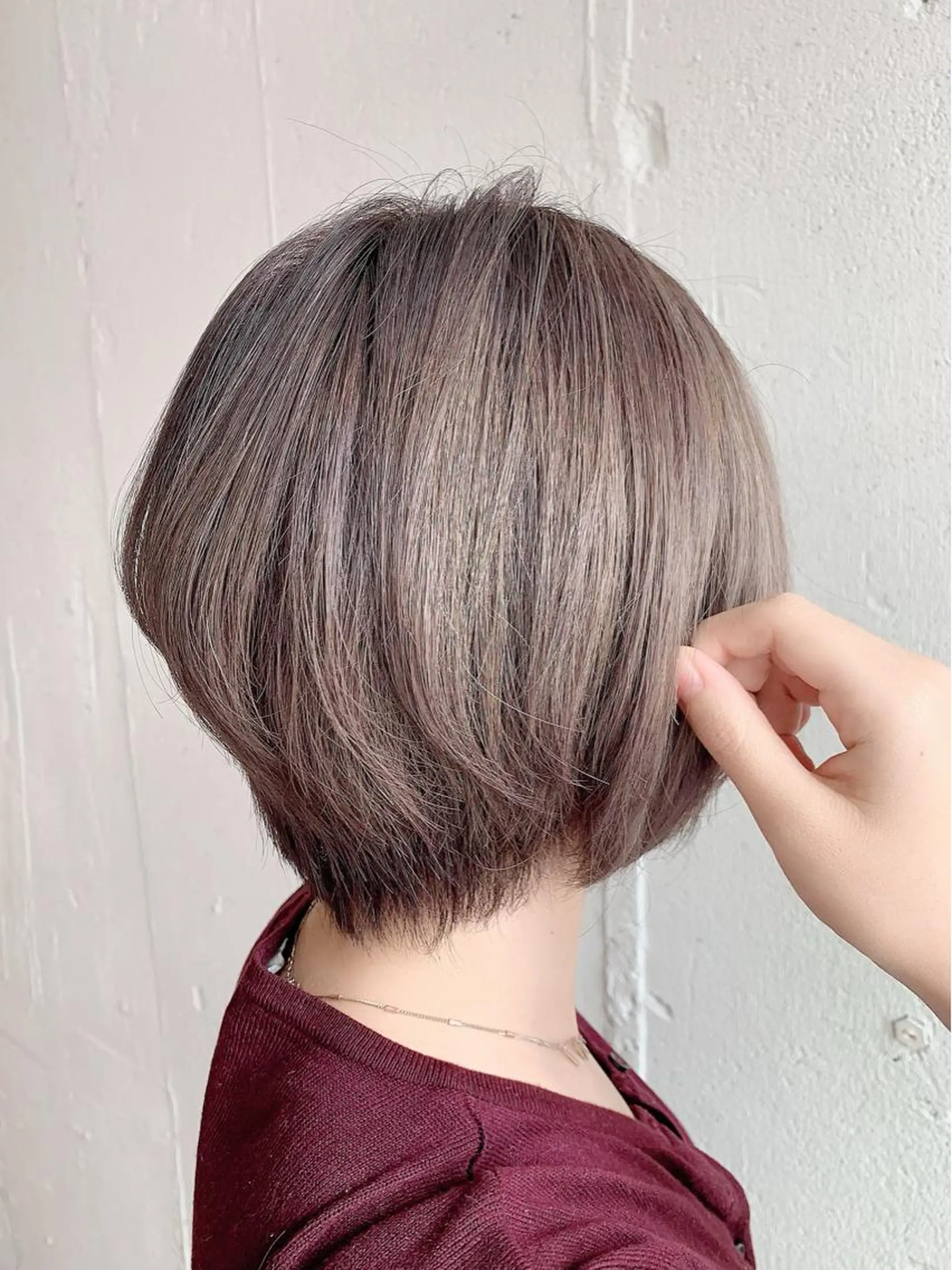 ショート カラー グレージュ ハイトーンカラー ラベンダーカラー ラベンダーグレージュ ラベンダーグレー カット ヘアカラー トリートメント 💛丁寧さNo.🥇 🧸片山智裕💛のヘアスタイル