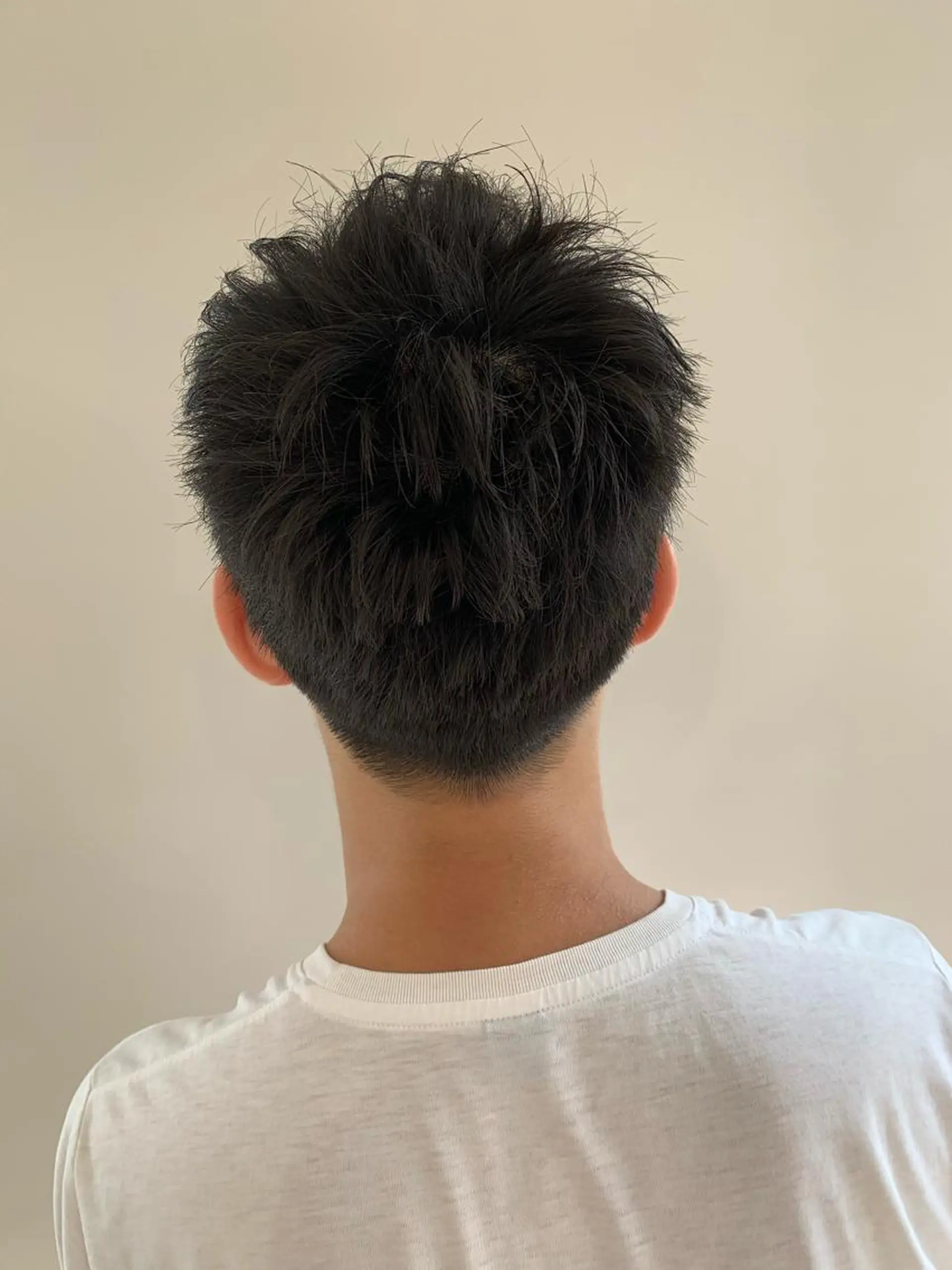 ショート カラー パーマ メンズ メンズパーマ 加藤 綾華のヘアスタイル