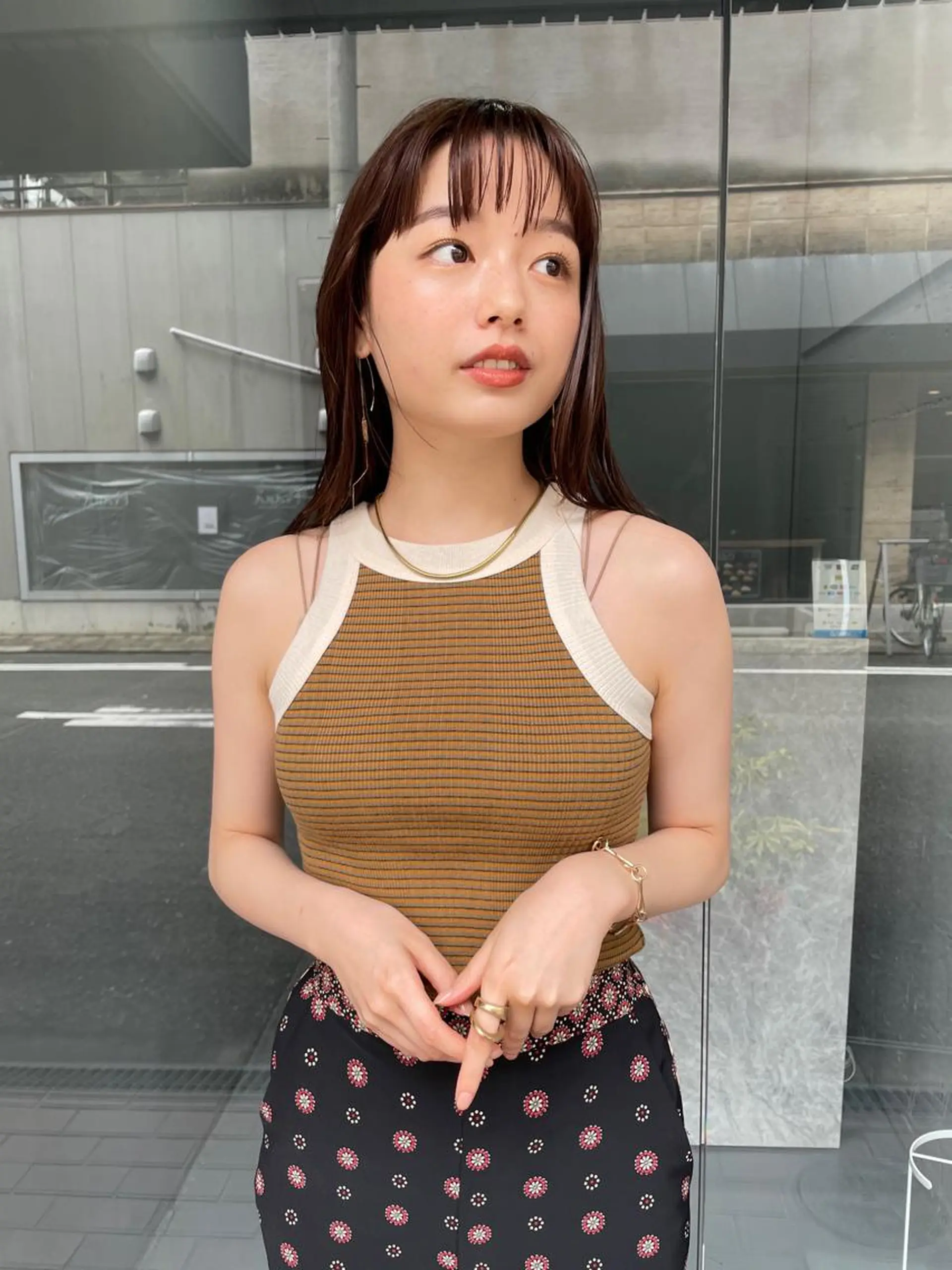 ミディアム カラー ヘアアレンジ カット ヘアカラー トリートメント 前田 陽南子のヘアスタイル