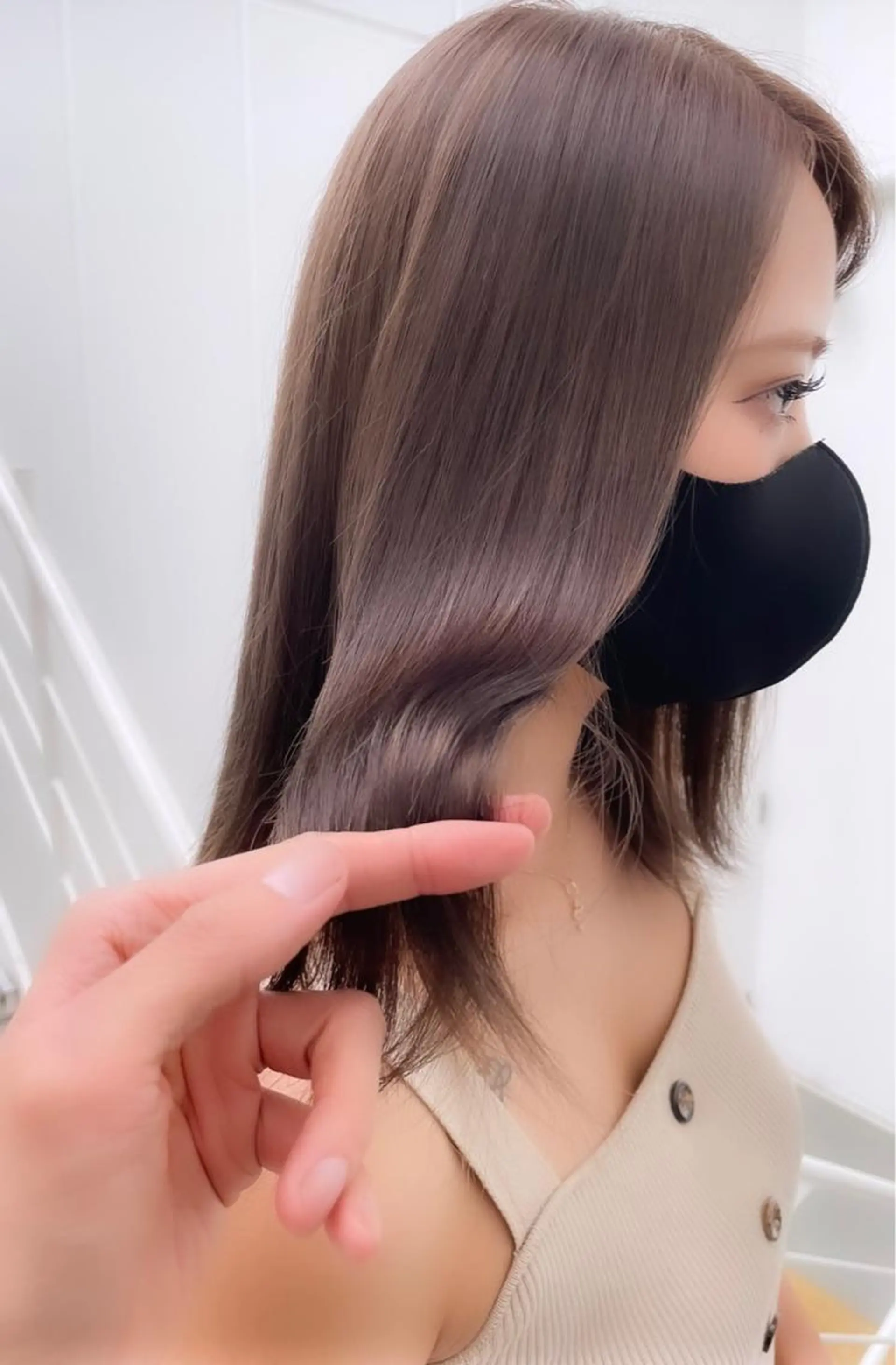 セミロング セミロングパーマ ボブ デート ハイライト 髪質改善 ヘアカラー トリートメント 【20代ダメージ毛に 髪質改善】のヘアスタイル