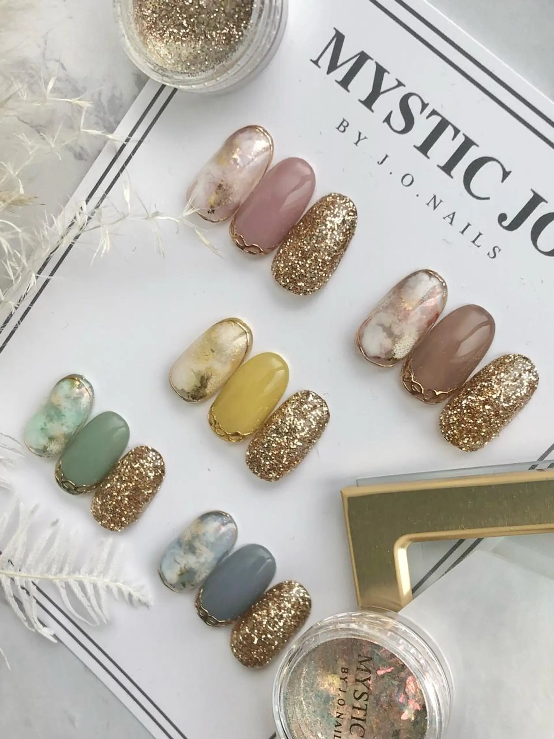 ネイル シンプルネイル EMIKOのネイルデザイン