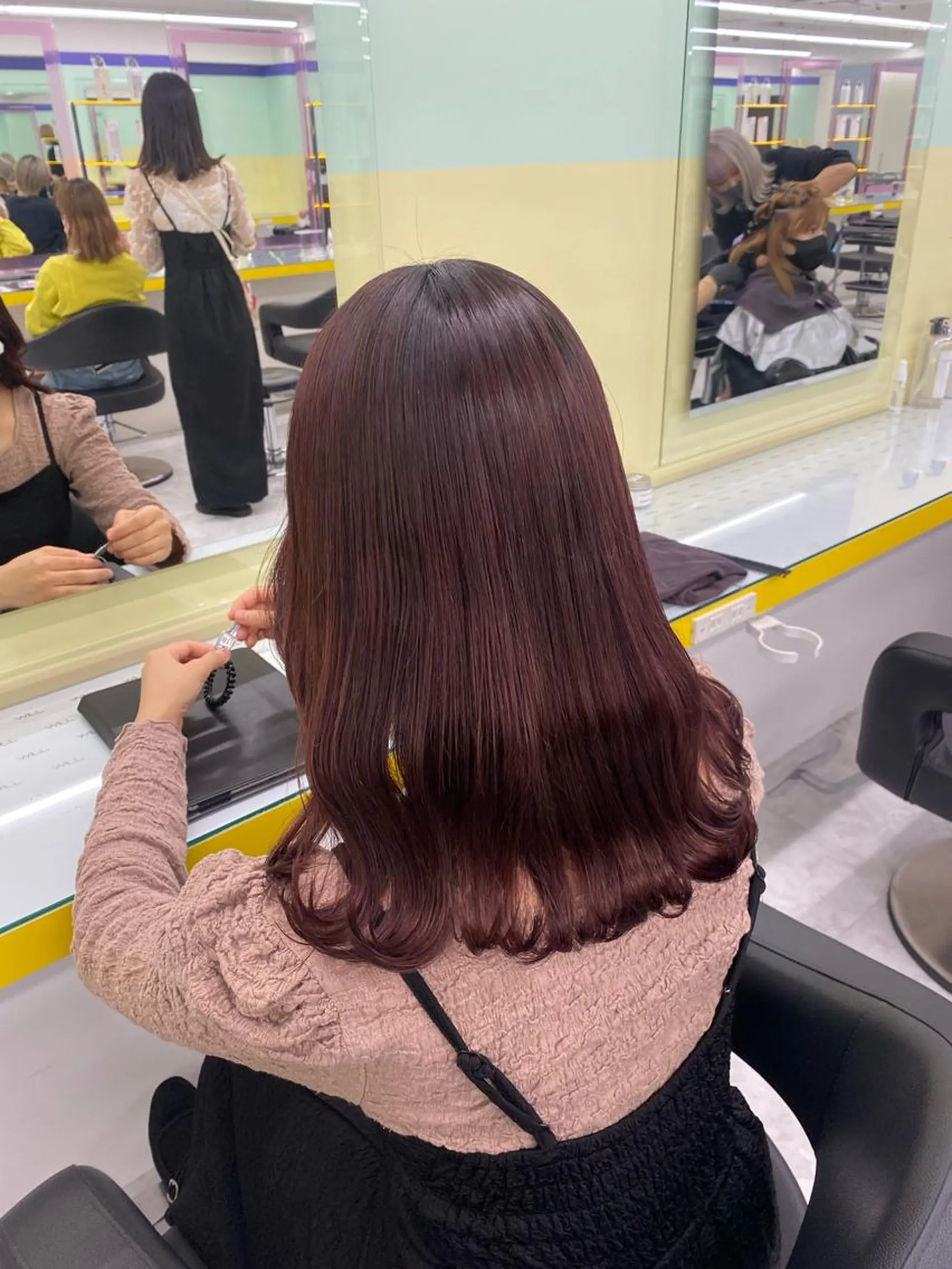 セミロング 肌なじみベージュ 🦋azu🦋のヘアスタイル