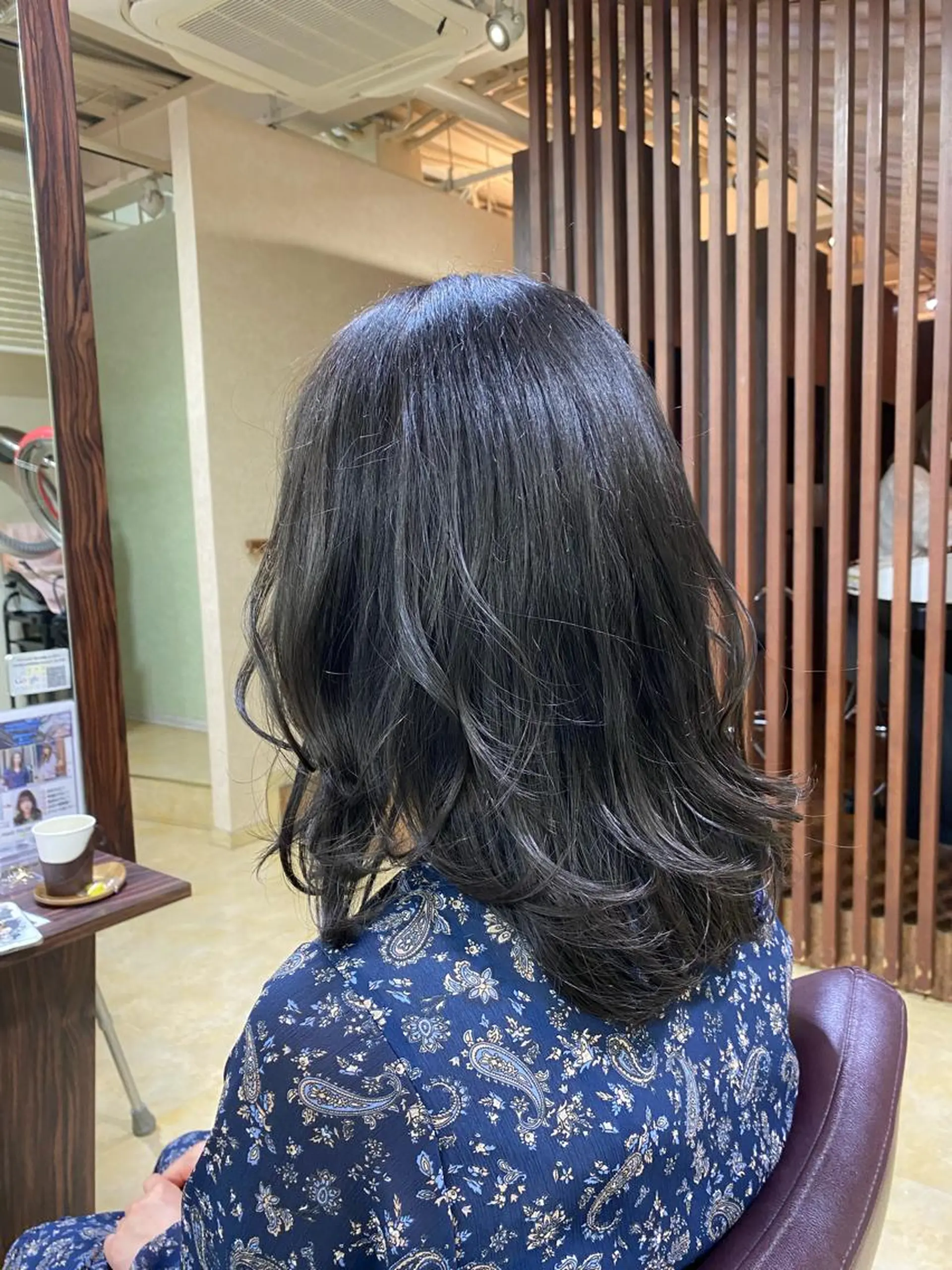 カラー ブリーチ イルミナカラー ヘアーメイクポリッシュ桂所属・山﨑 将弥のヘアスタイル