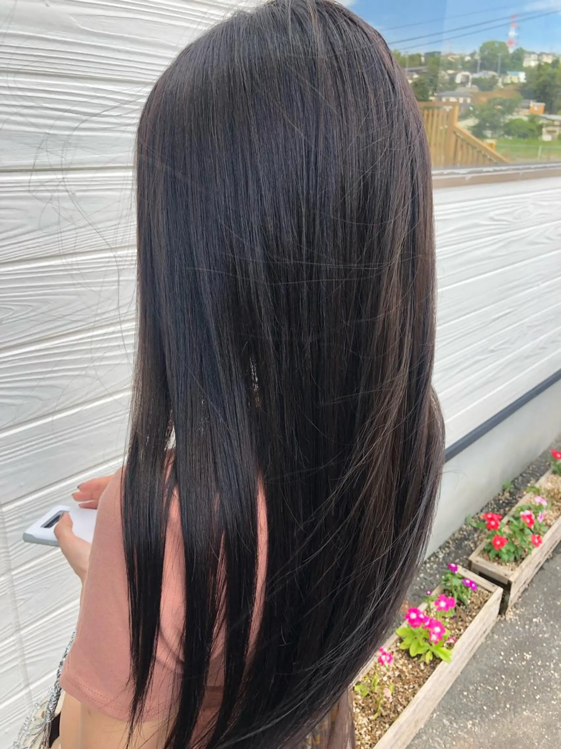 ロング ヘアカラー 半田 知穂のヘアスタイル