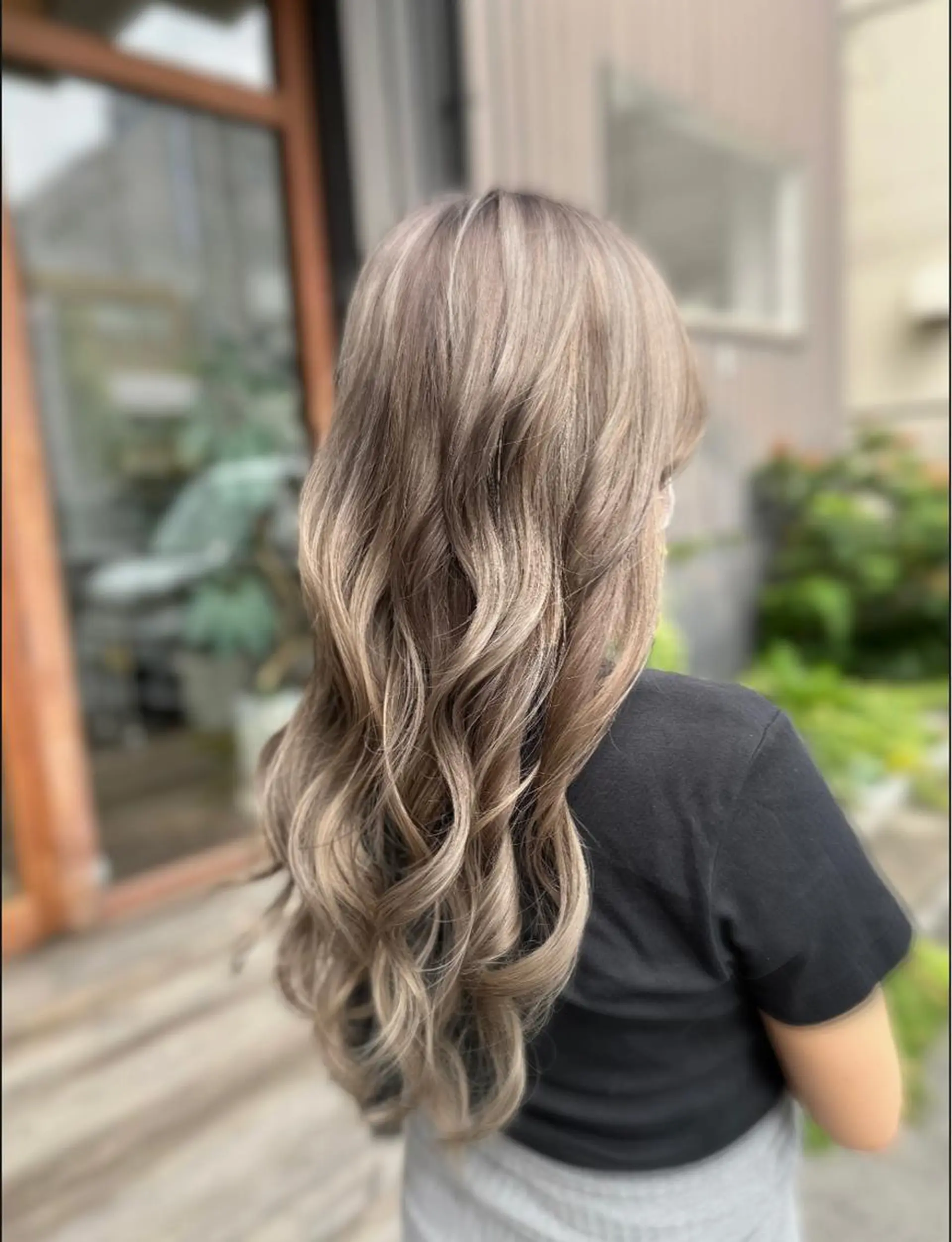 カラー 🩶BRAS 🩶のヘアスタイル