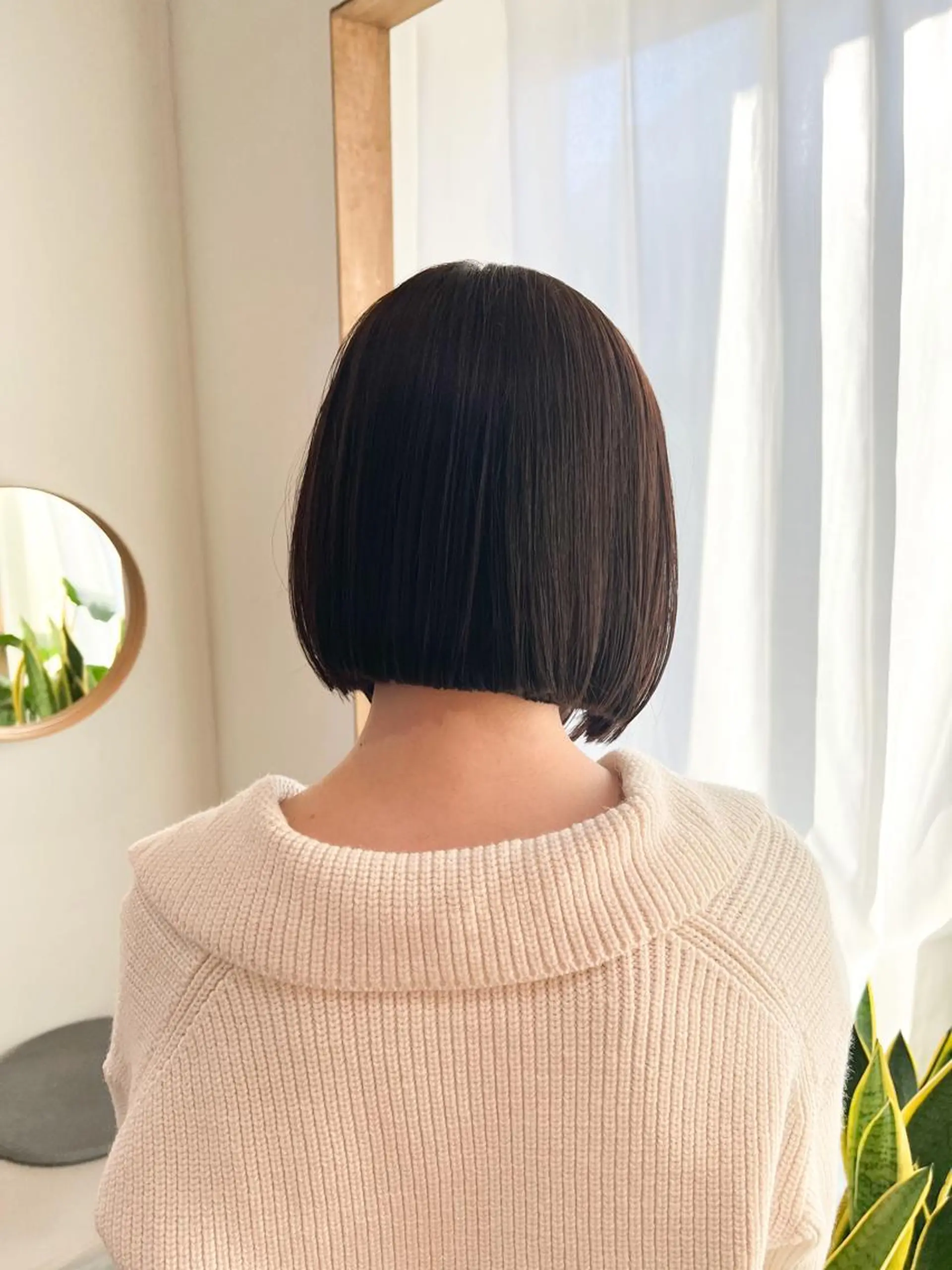 ショート カラー ミディアムパーマ /癖毛パーマのヘアスタイル