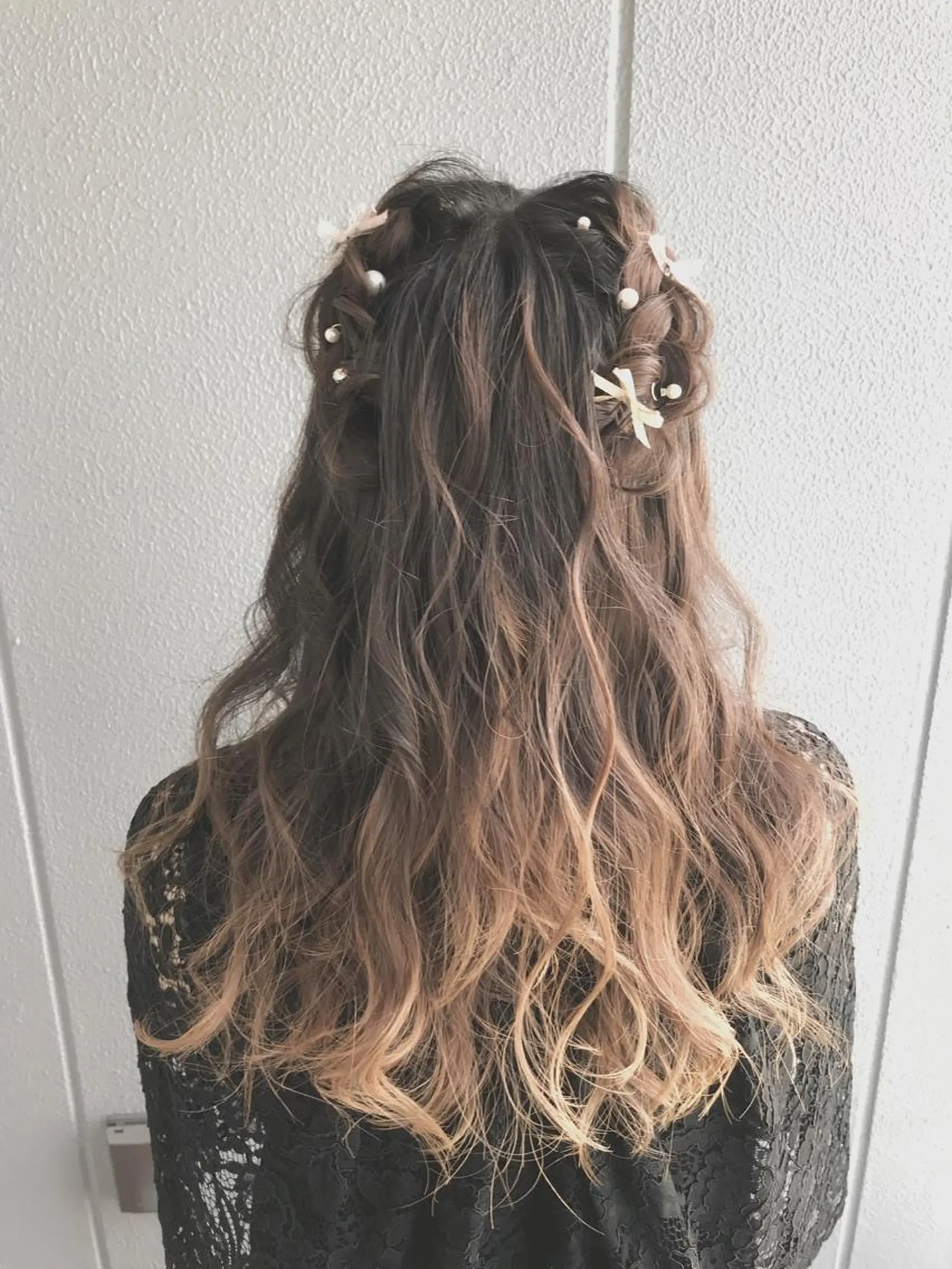 セミロング ヘアアレンジ 佐藤 ナルトのヘアスタイル