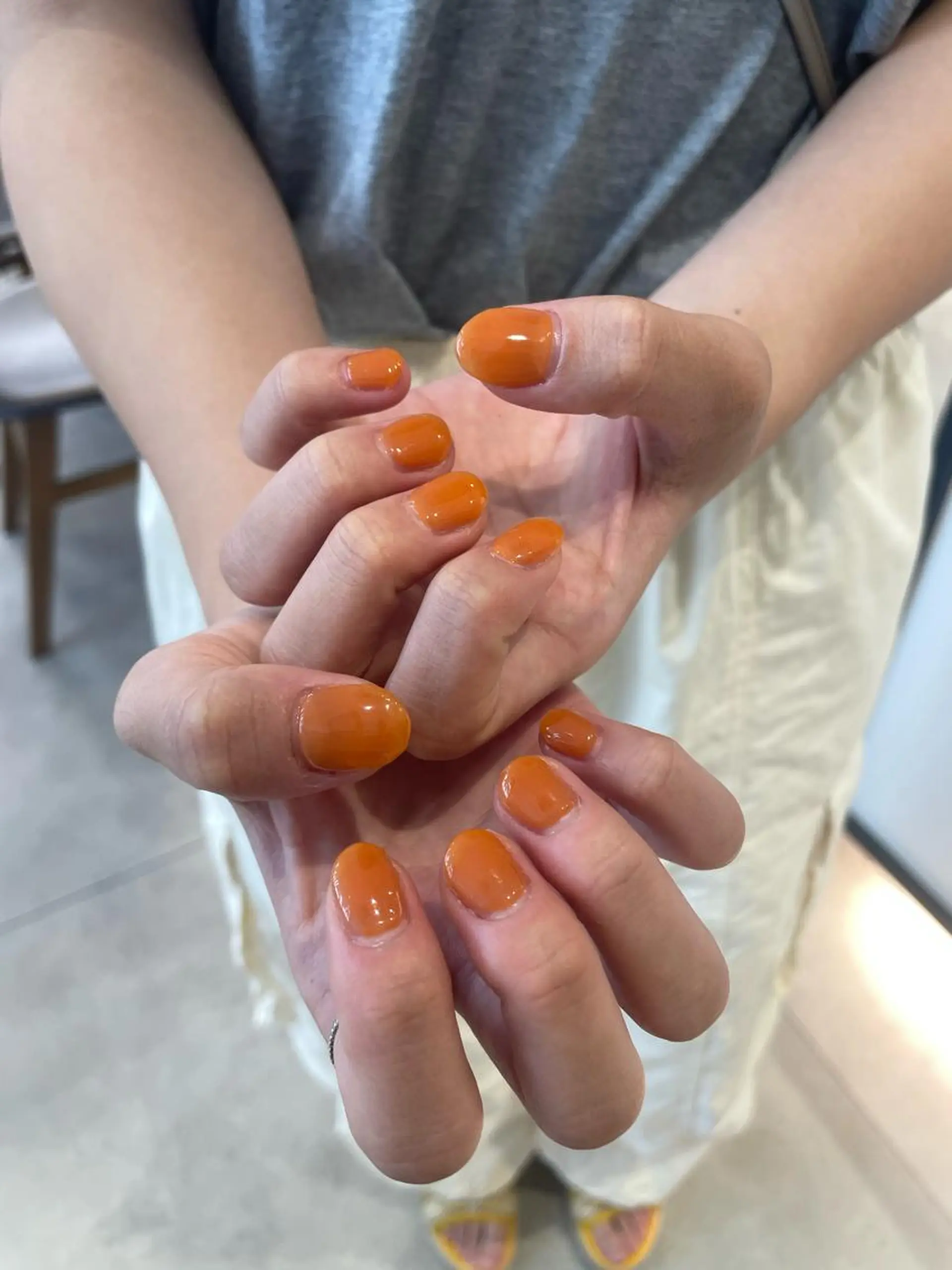 ネイル ハンドネイル 🌟暖色系ハイトーン 🌟AIのヘアスタイル