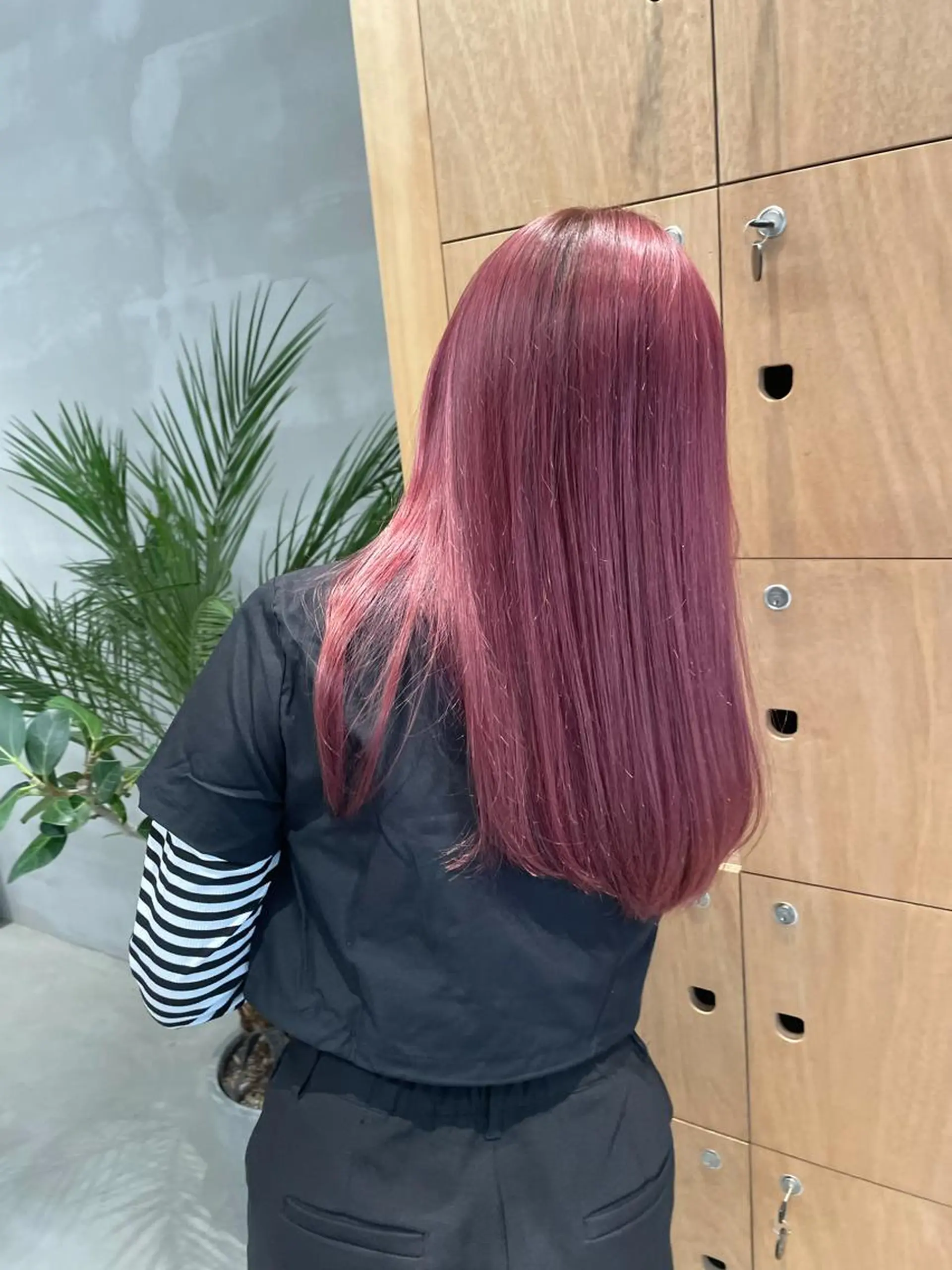 カラー wewe: momoeのヘアスタイル