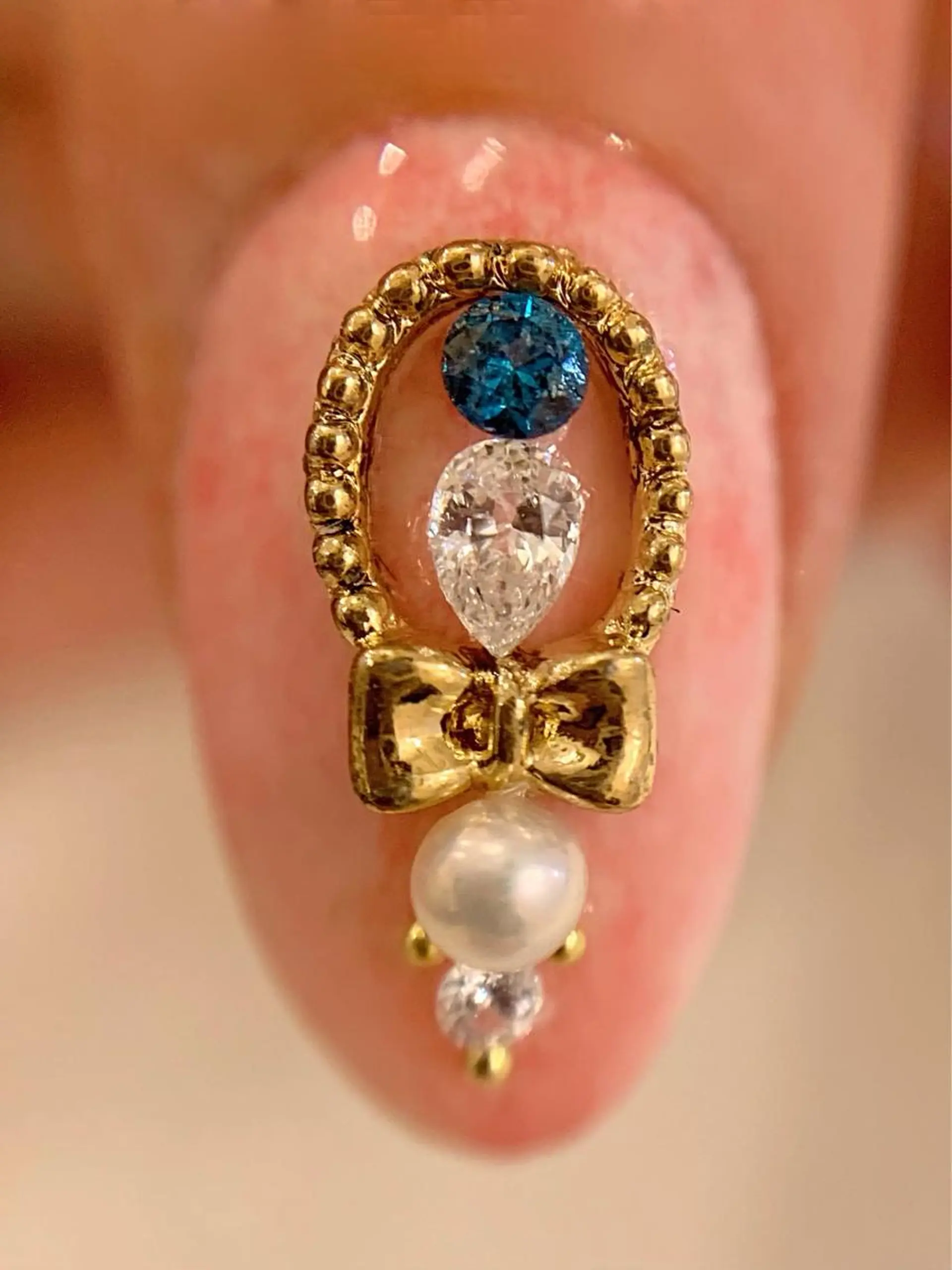 ネイル f'bloom  L’ecrinのネイルデザイン