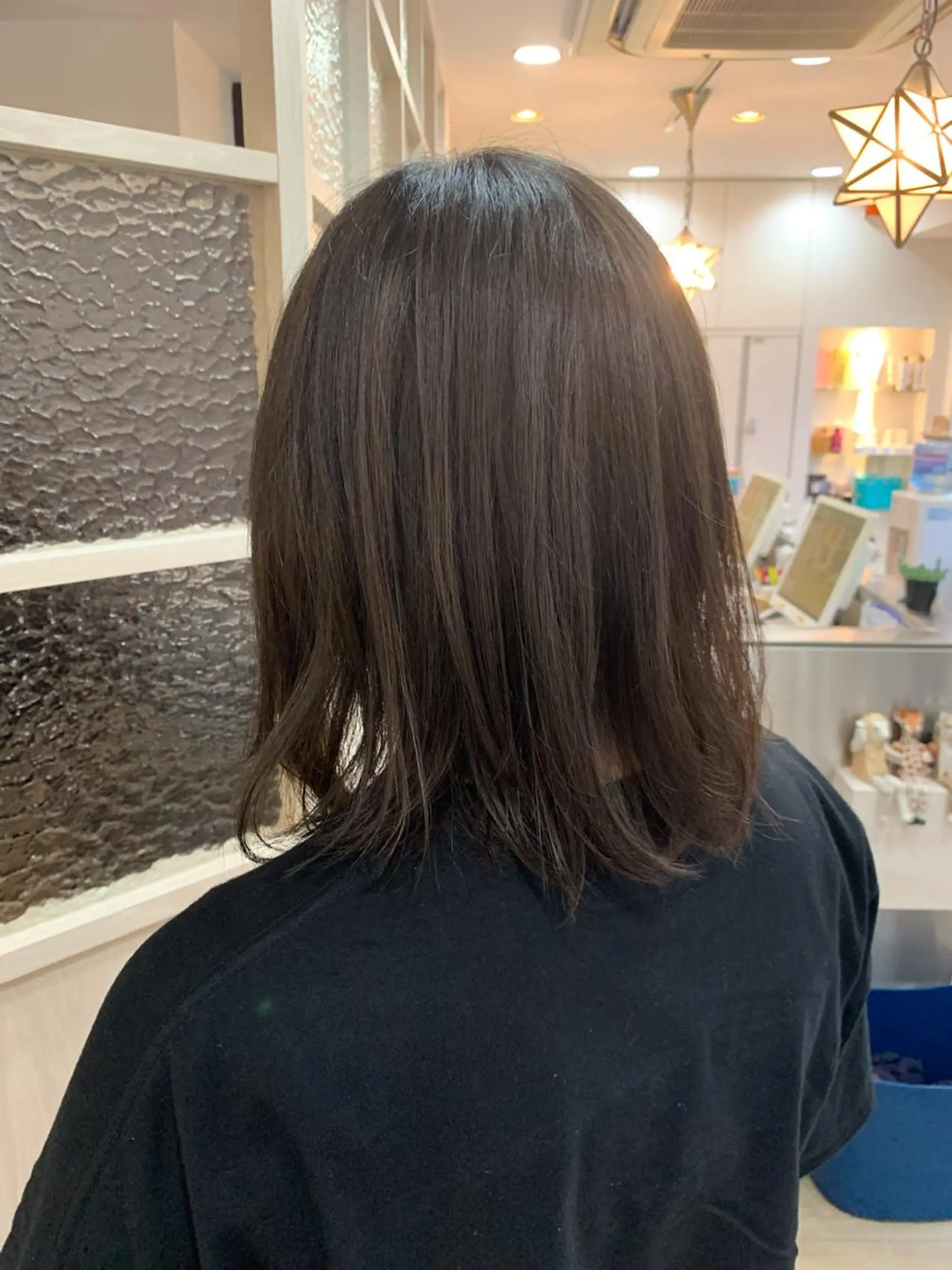 ミディアム カラー 🌈re-room EIKI🇰🇷のヘアスタイル