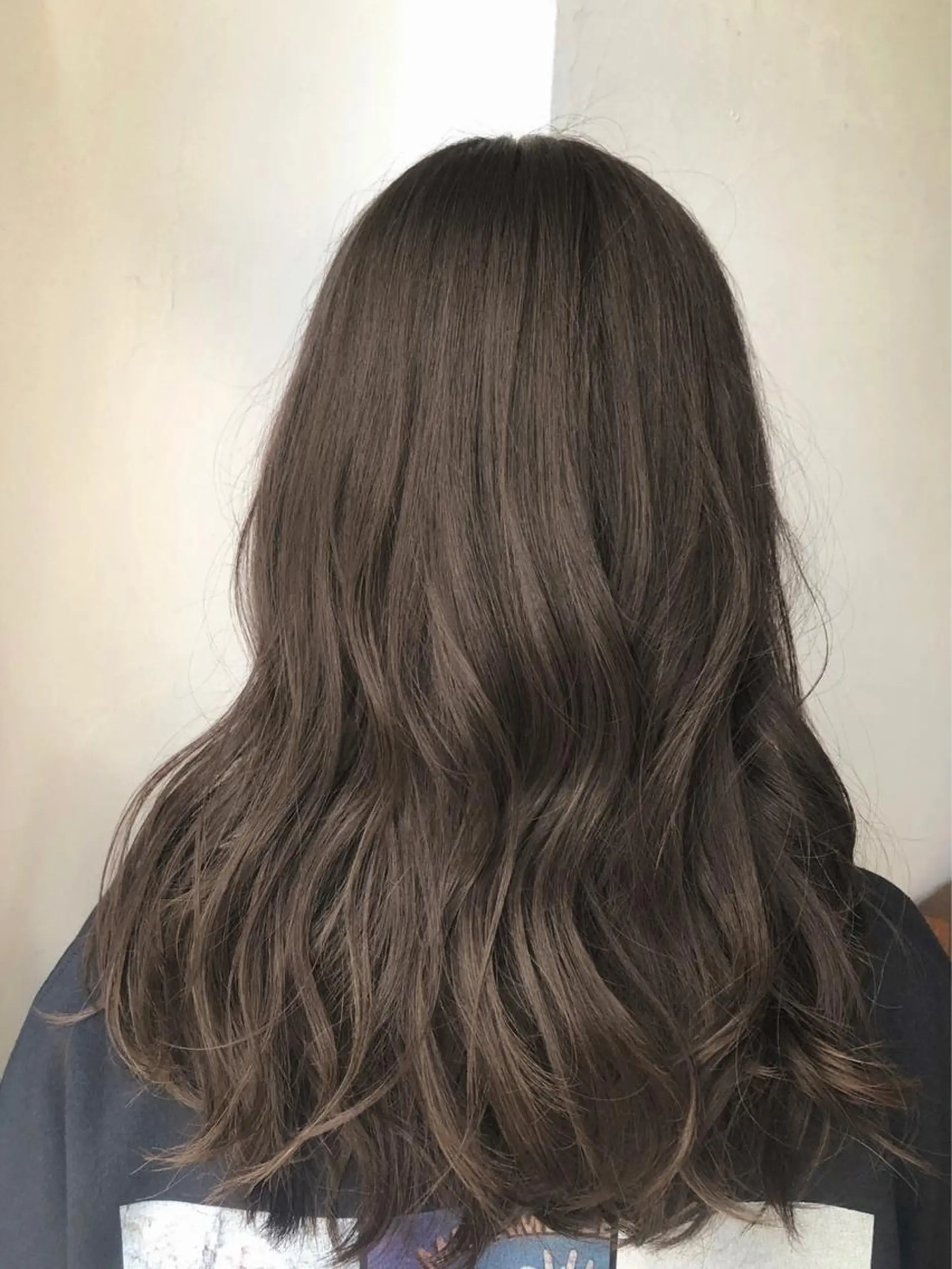 ロング カラー ヘアアレンジ ブリーチ グレージュ ブリーチなしカラー オリーブグレージュ オリーブグレー DX SHARE SALON 原宿店所属・レイヤーカット/ 田中 しょうのヘアスタイル