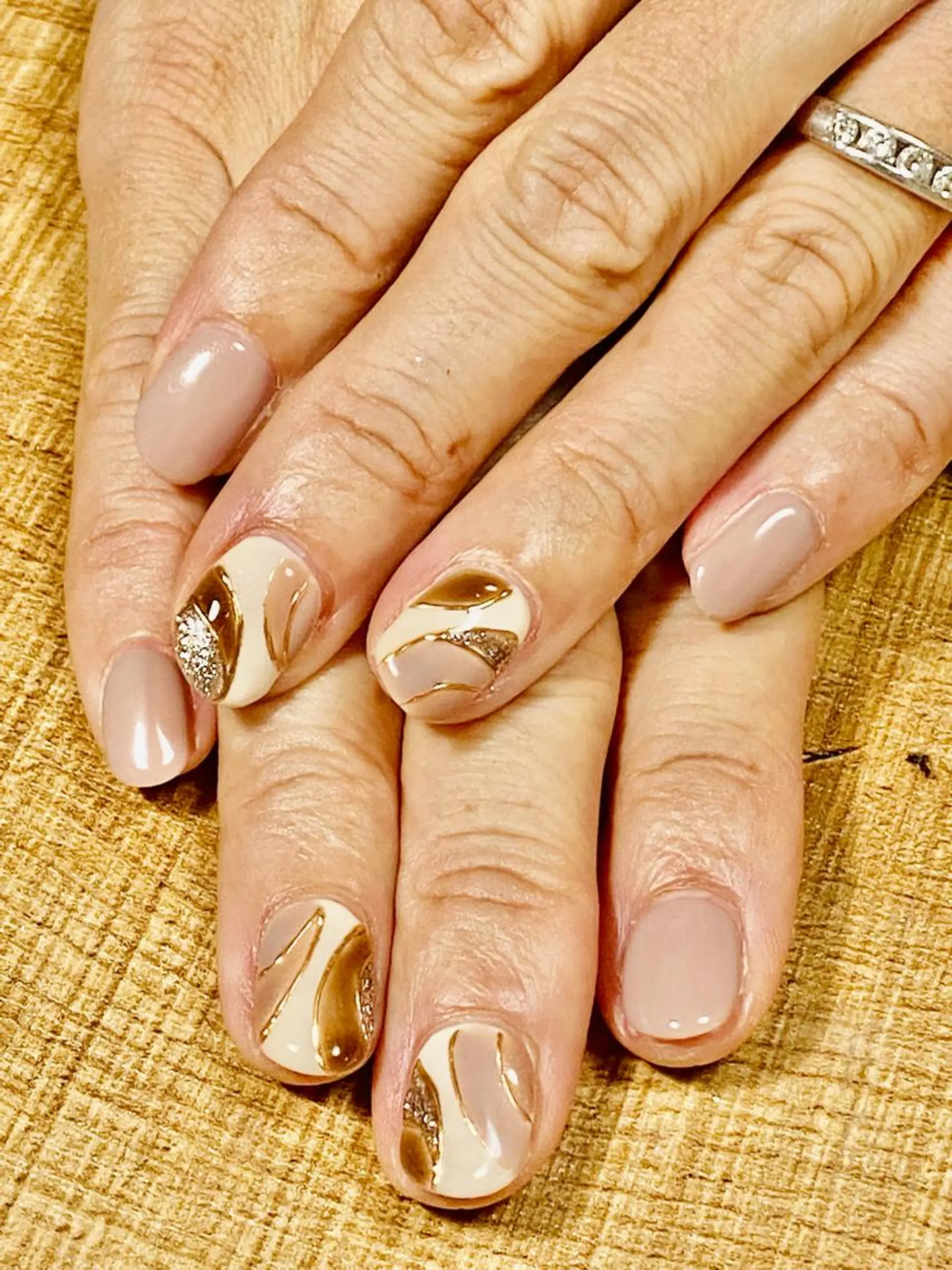 ネイル ハンドネイル 安藤 Charlotteのネイルデザイン